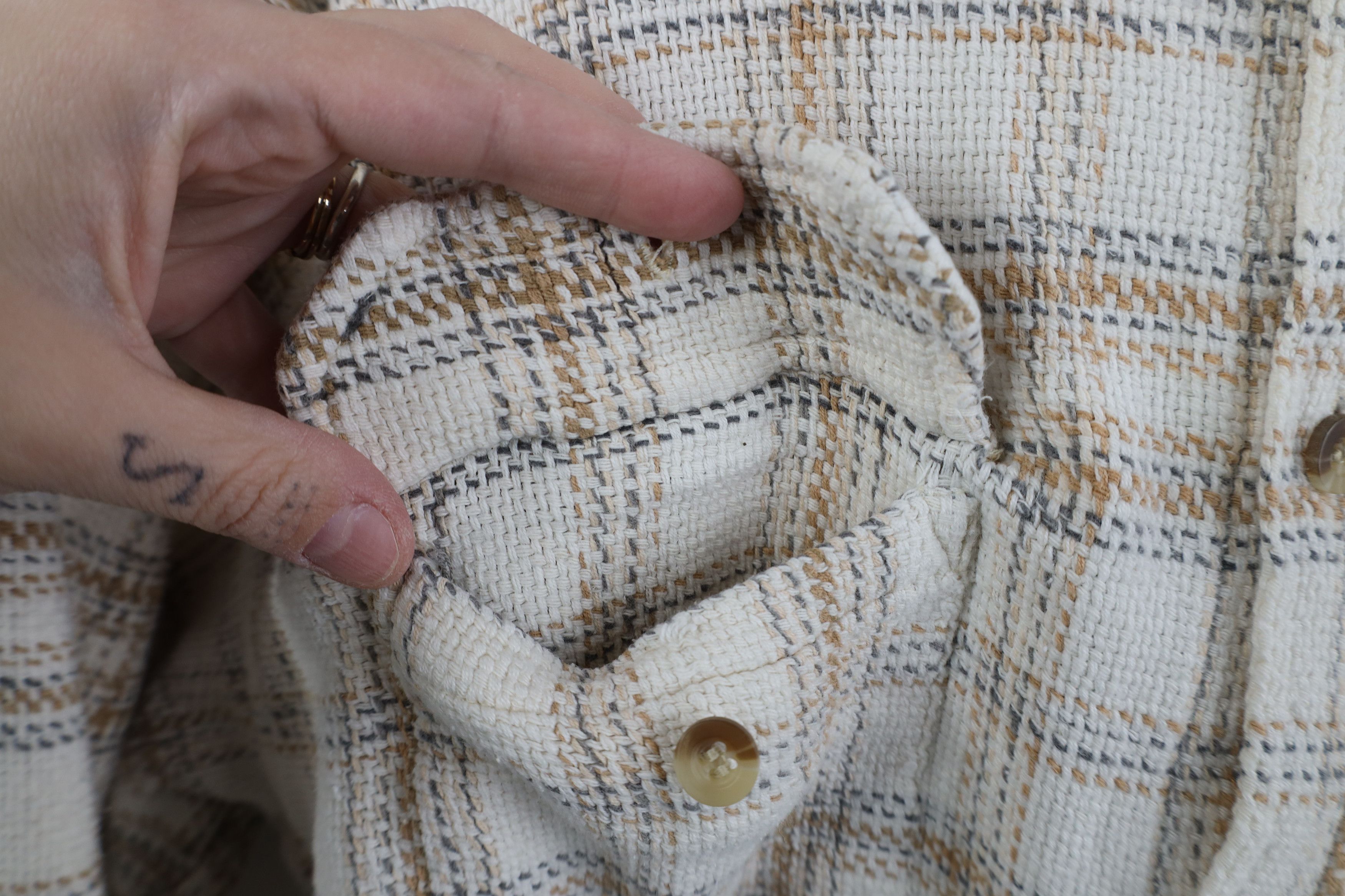 Vintage Vintage 90s Streetwear Cotton Weave Knit Button Shirt Plaid Size US XL / EU 56 / 4 - 4 Thumbnail