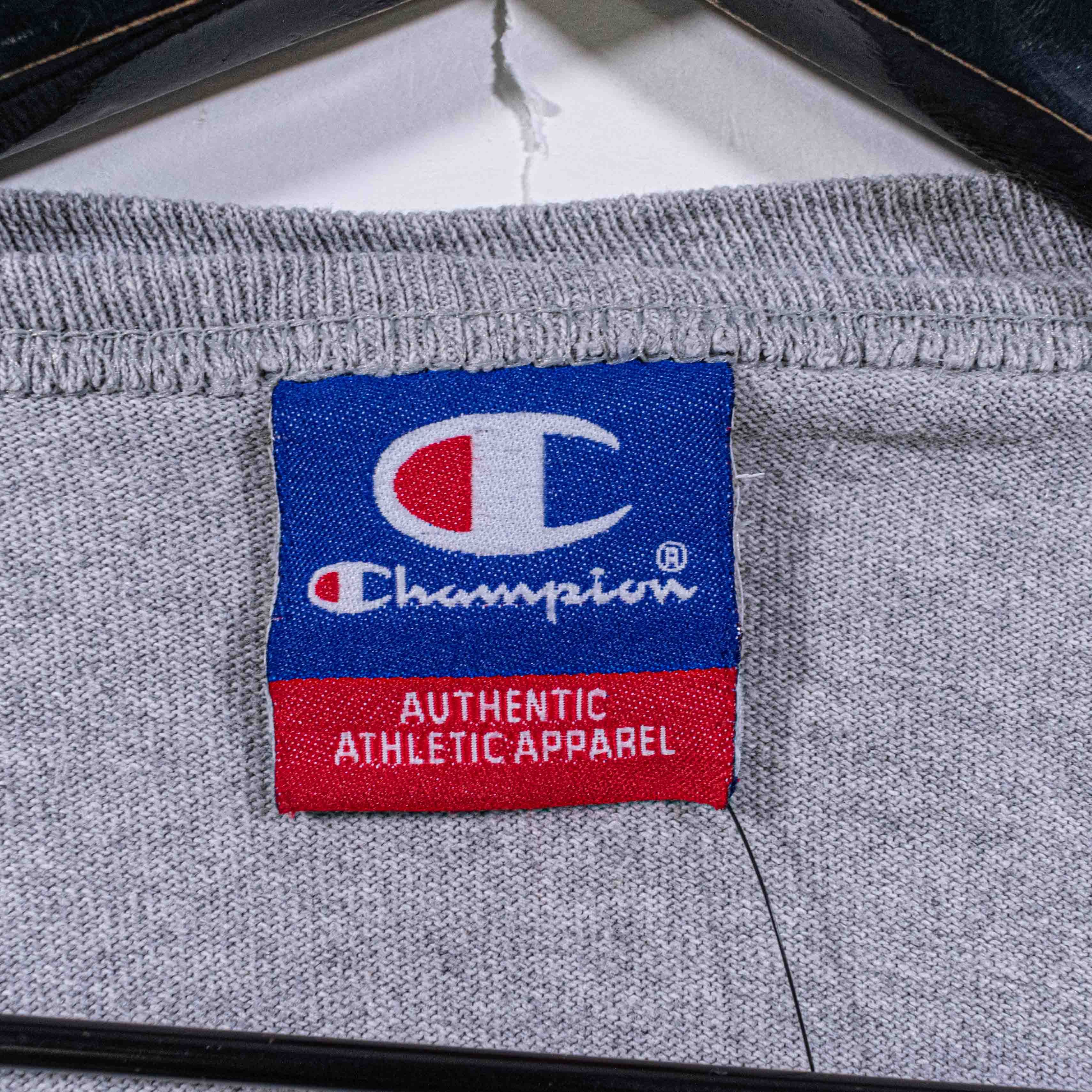 Champion × Vintage UCONN Huskies Champion T-Shirt Long Sleeve Connecticut Size US M / EU 48-50 / 2 - 8 Thumbnail