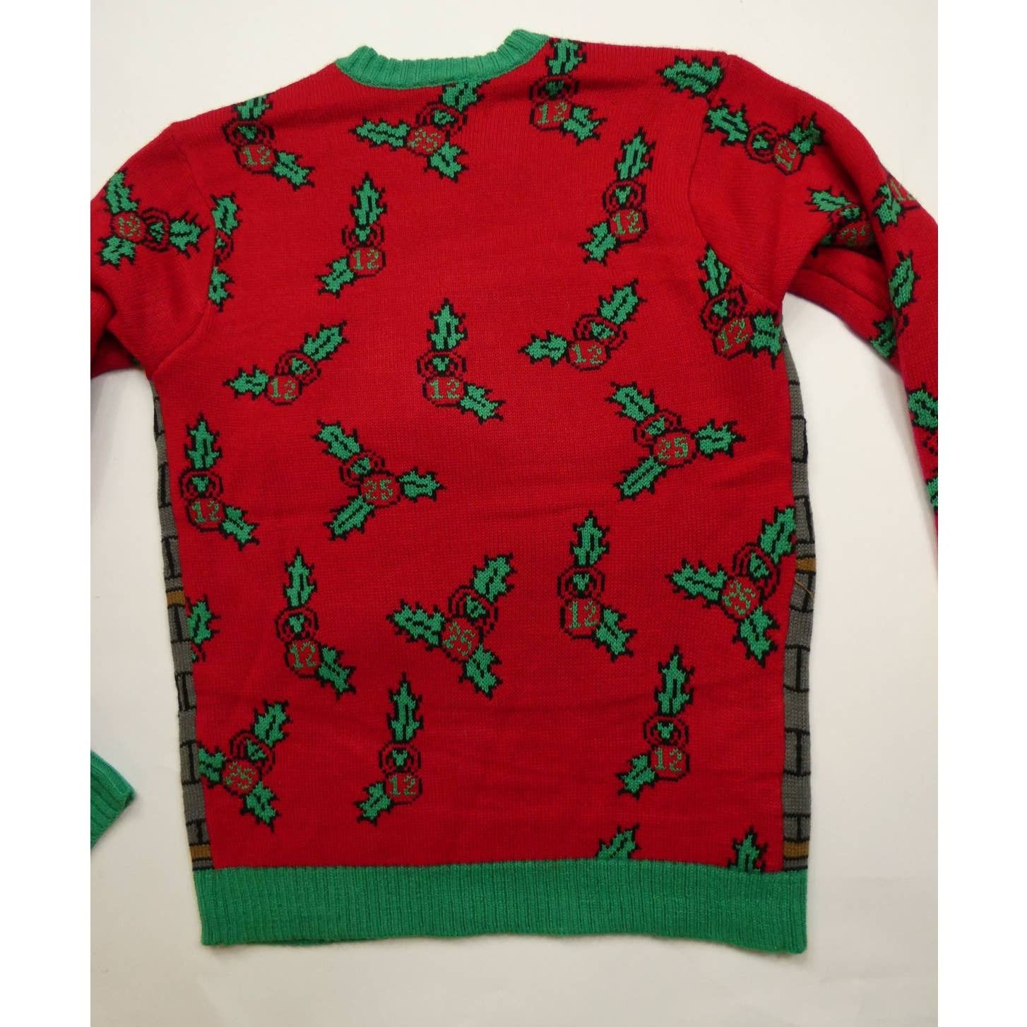 Holiday Brand men's BLIZZARD BAY holiday sweater, Santa Gains small, NWT Size US S / EU 44-46 / 1 - 2 Thumbnail