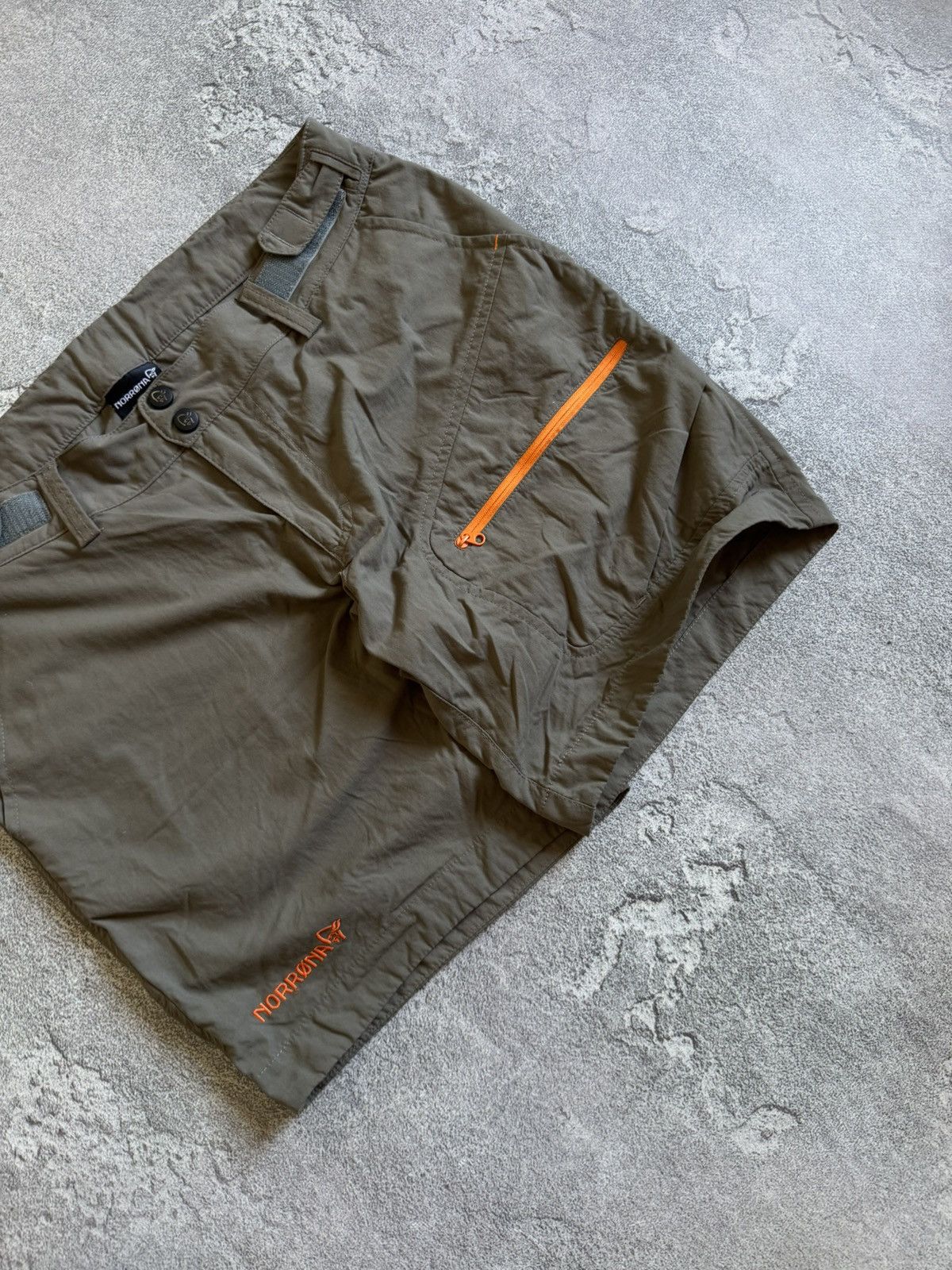 Norrona Norrona L wmns gorpcore cargo shorts 🩳 Size 27" / US 4 / IT 40 - 3 Thumbnail