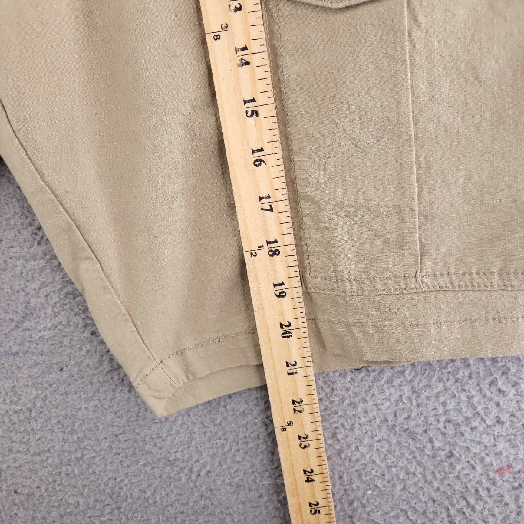 Levi's Levi's Shorts Cargo Mens 36 Brown Ripstop Utility Cotton Flat Front Size US 36 / EU 52 - 4 Thumbnail