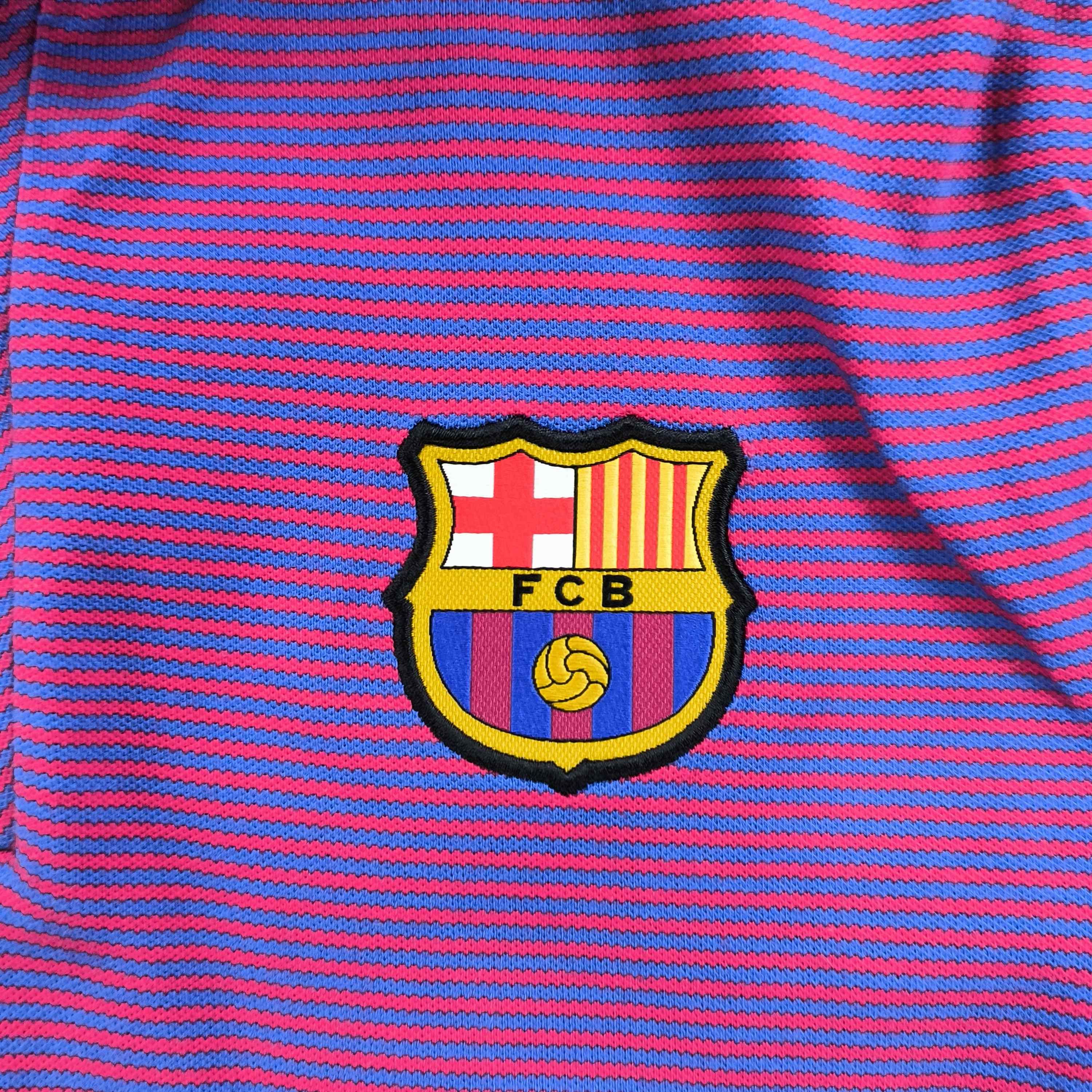 Nike FC Barcelona 2016-17 Nike football tee shirt size L Size US L / EU 52-54 / 3 - 3 Thumbnail