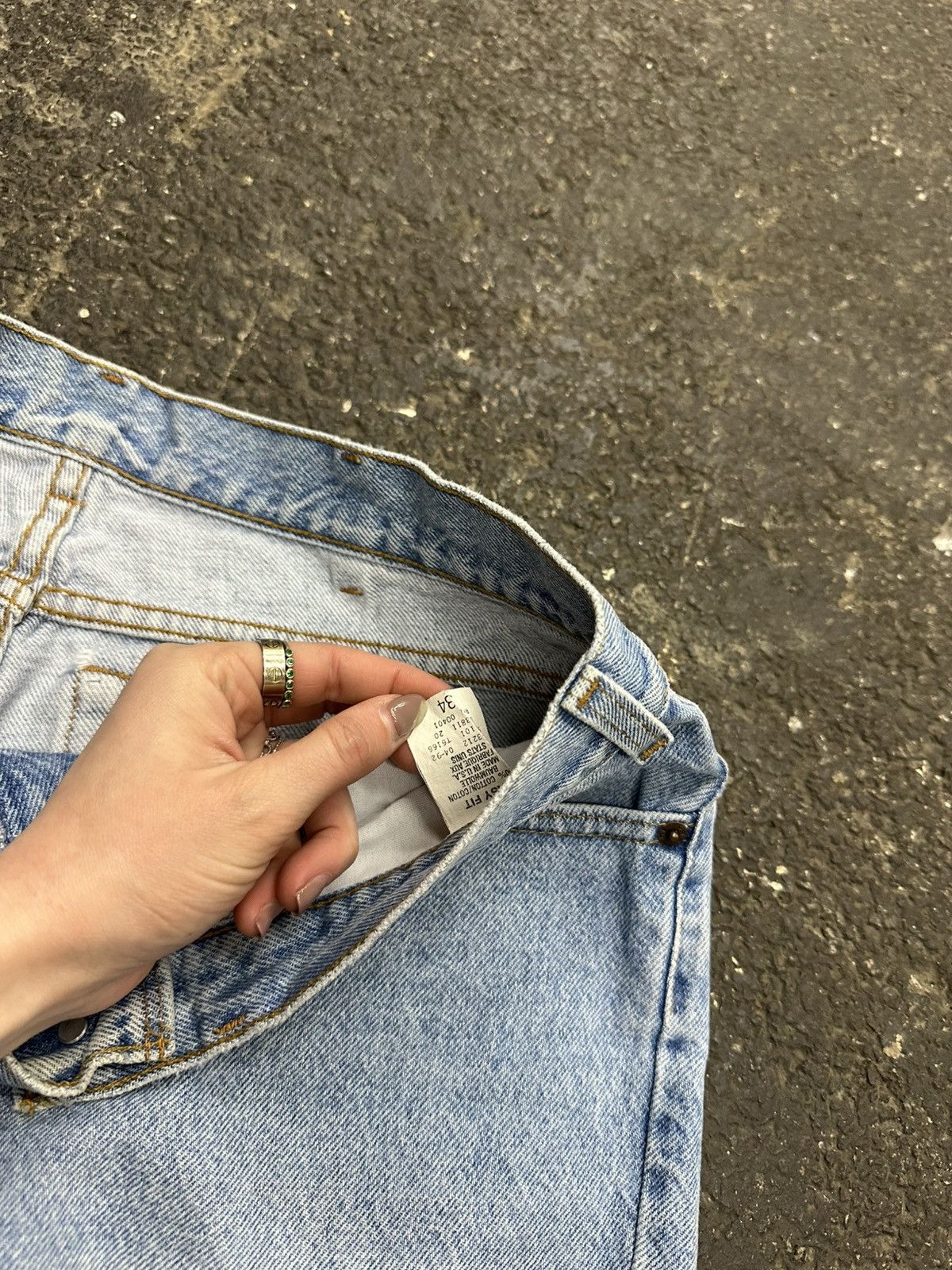 Gap × Vintage Y2K gap baggy jorts Size US 34 / EU 50 - 2 Thumbnail
