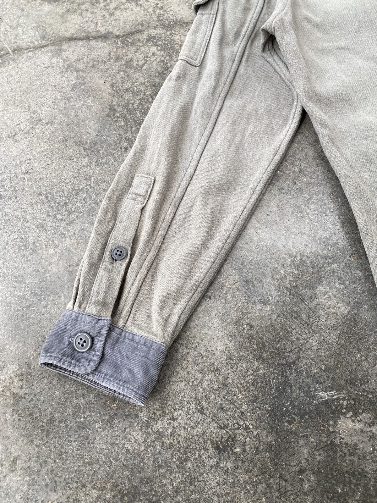 Undercover Uniqlo Rare Button Ups