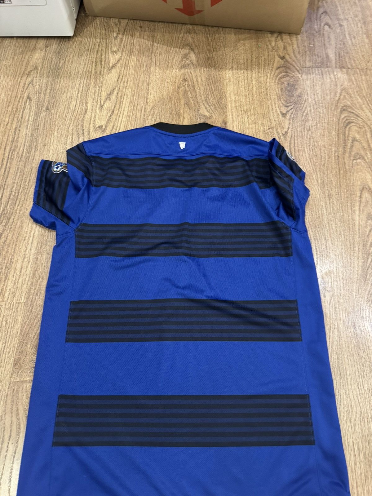 Adidas MANCHESTER UNITED 2011 2013 JERSEY NIKE 423935-403 SIZE M Size US M / EU 48-50 / 2 - 16 Thumbnail
