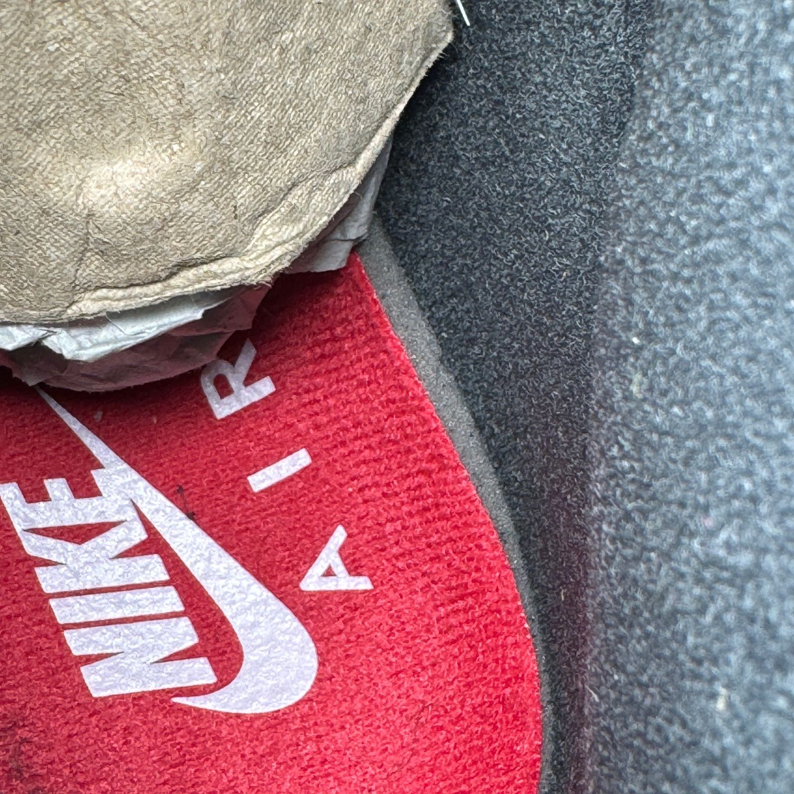 Jordan Brand × Nike Size 11.5 - Nike Air Jordan 5 Retro OG Black Metallic 2016 Size US 11.5 / EU 44-45 - 11 Thumbnail
