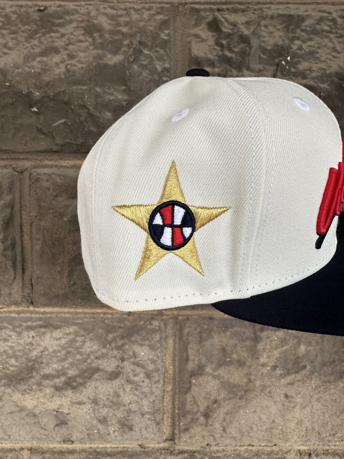 Born X Raised × NBA × New Era 7 1/4 USA BASKETBALL DREAM TEAM JERSEY ATLANTA 1996 Size ONE SIZE - 2 Thumbnail
