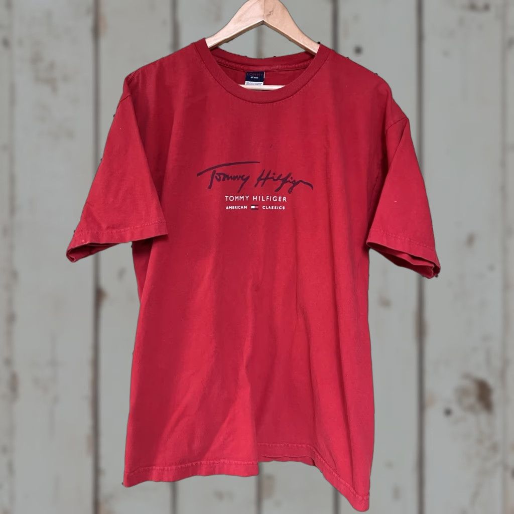 Tommy Hilfiger VINTAGE Tommy Jeans Hilfiger Red Label Shirt XL Red Script Spell Out Y2K Mark Mens T-Shirt 90s City Classic Hip Hop Cotton Crew Neck Short Sleeve Red Size US XL / EU 56 / 4 - 1 Thumbnail