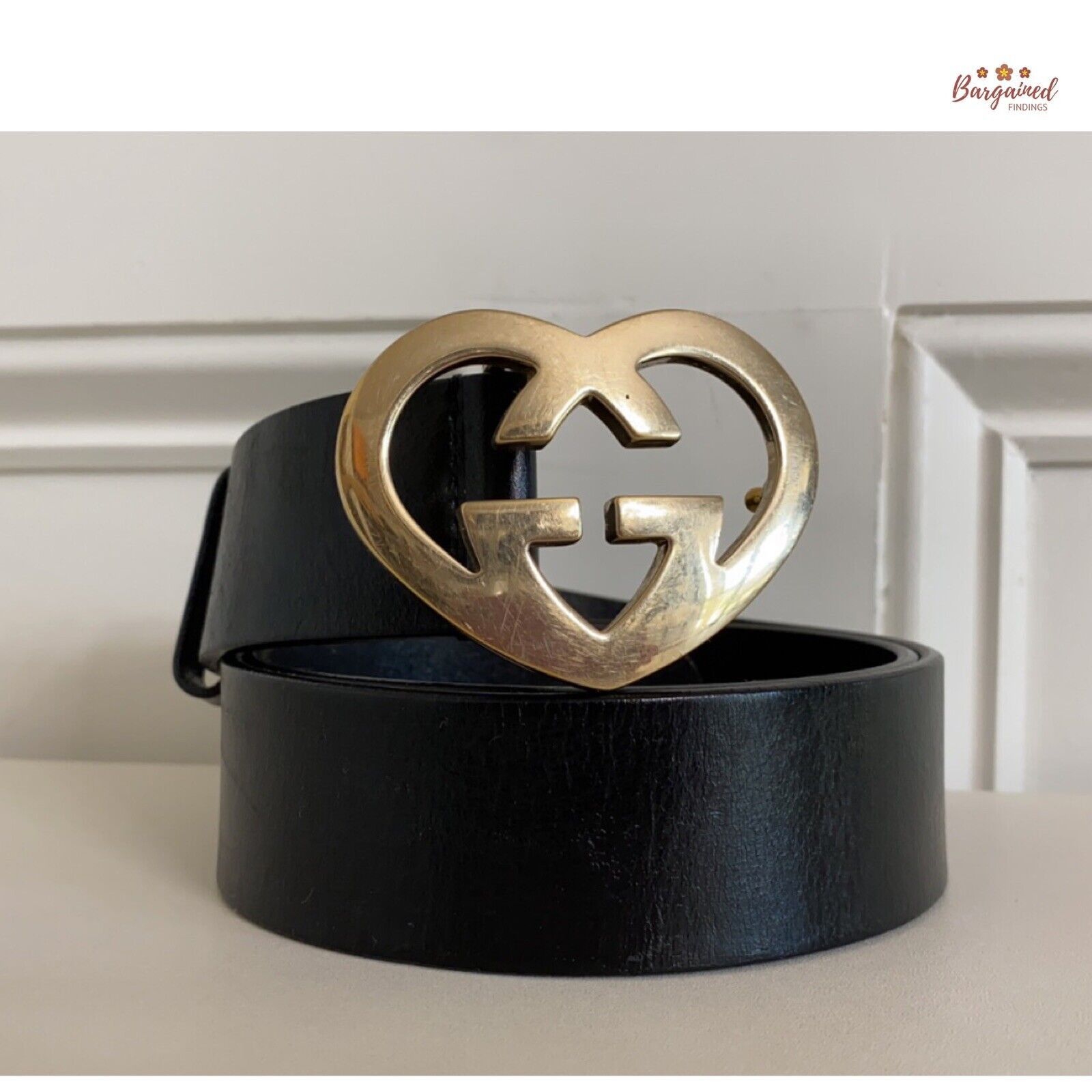 Gucci Gucci Black Leather Interlocking G Heart Gold Buckle 