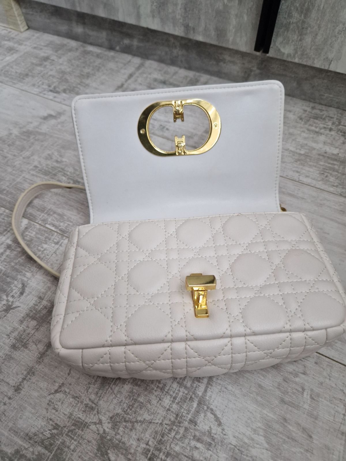 Dior Small Dior Caro bag ivory supple cannage calfskin Size ONE SIZE - 9 Thumbnail
