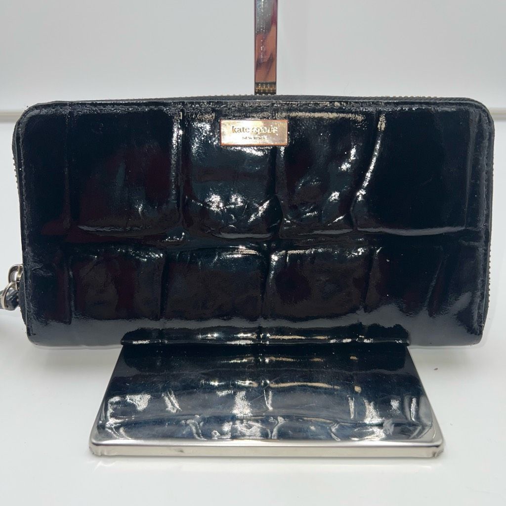 Kate Spade Kate Spade Patent Leather Long Wallet with Tan Interior Size ONE SIZE - 2 Thumbnail