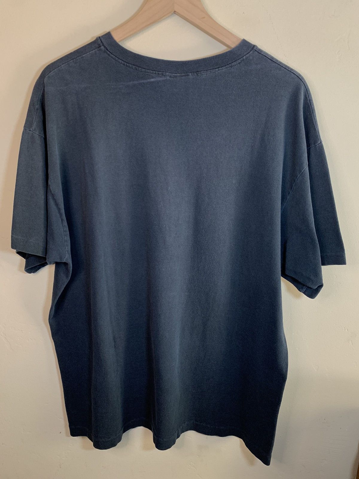 Vintage *RARE* Vintage 90s Tattoo Pinup Single Stitch USA-Made Shirt Size US XL / EU 56 / 4 - 6 Thumbnail