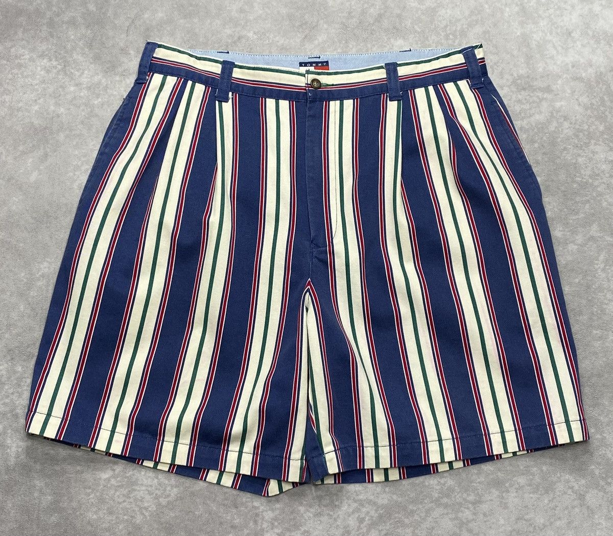 Tommy Hilfiger 90’s Vintage Tommy Hilfiger Striped Cotton Shorts Size US 36 / EU 52 - 1 Thumbnail
