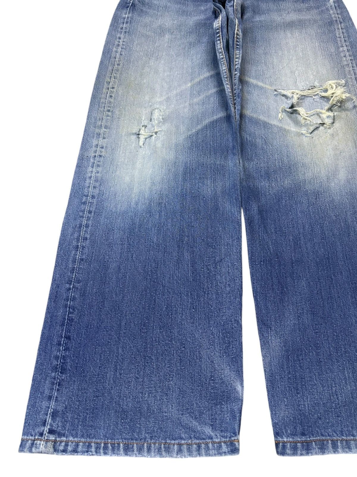 Levi's Vintage 90s Levis 504 Faded Wash Distressed Baggy Jeans Size US 33 - 6 Thumbnail