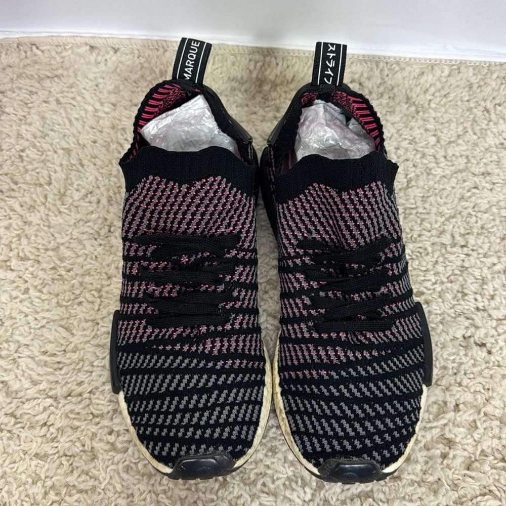 Adidas Adidas NMD R1 Black and Pink Sneakers Size 9 Men’s Size US 9 / EU 42 - 4 Thumbnail