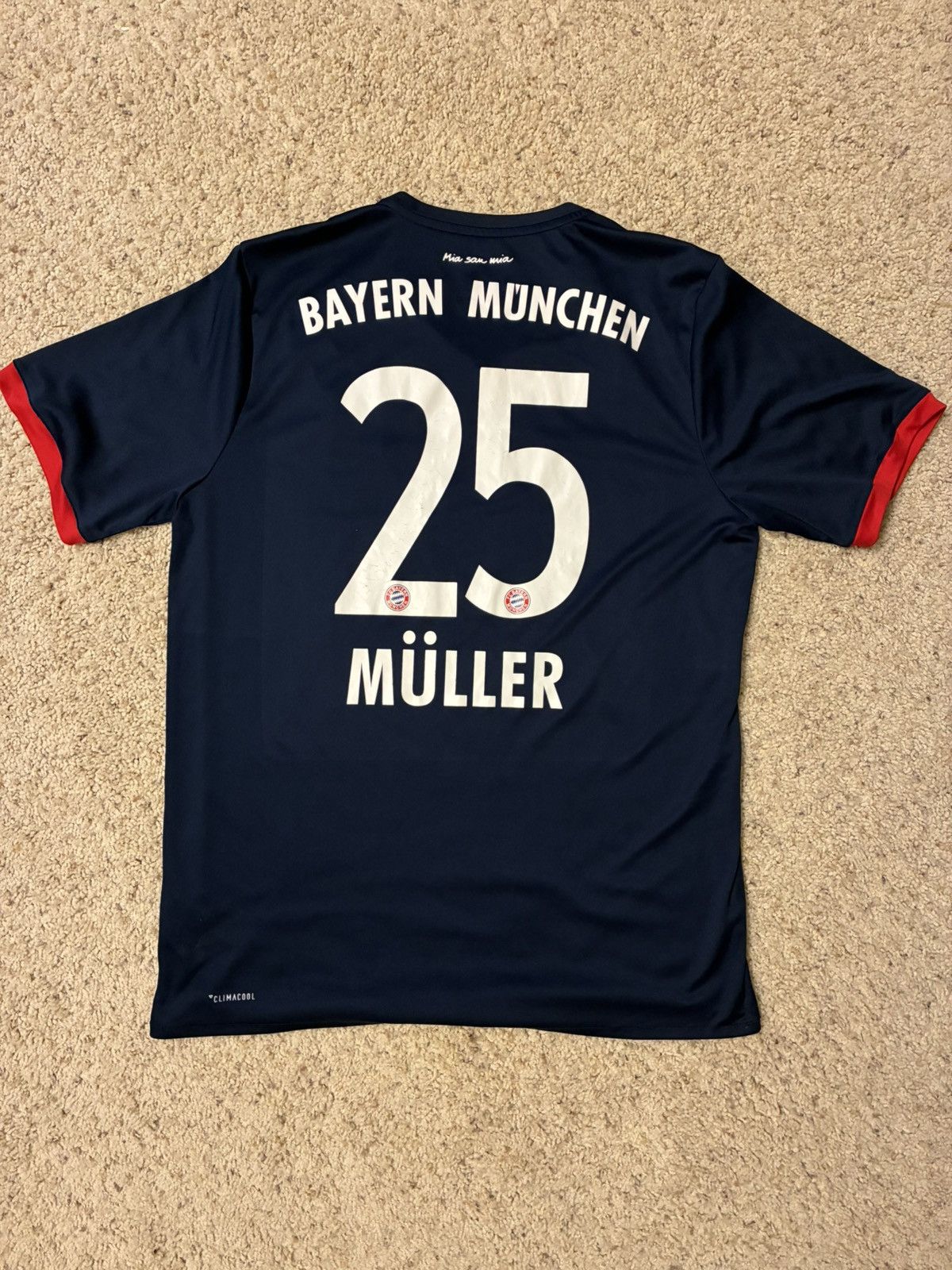 Adidas Bayern Munich 17/18 Muller Jersey Size US XL / EU 56 / 4 - 3 Thumbnail