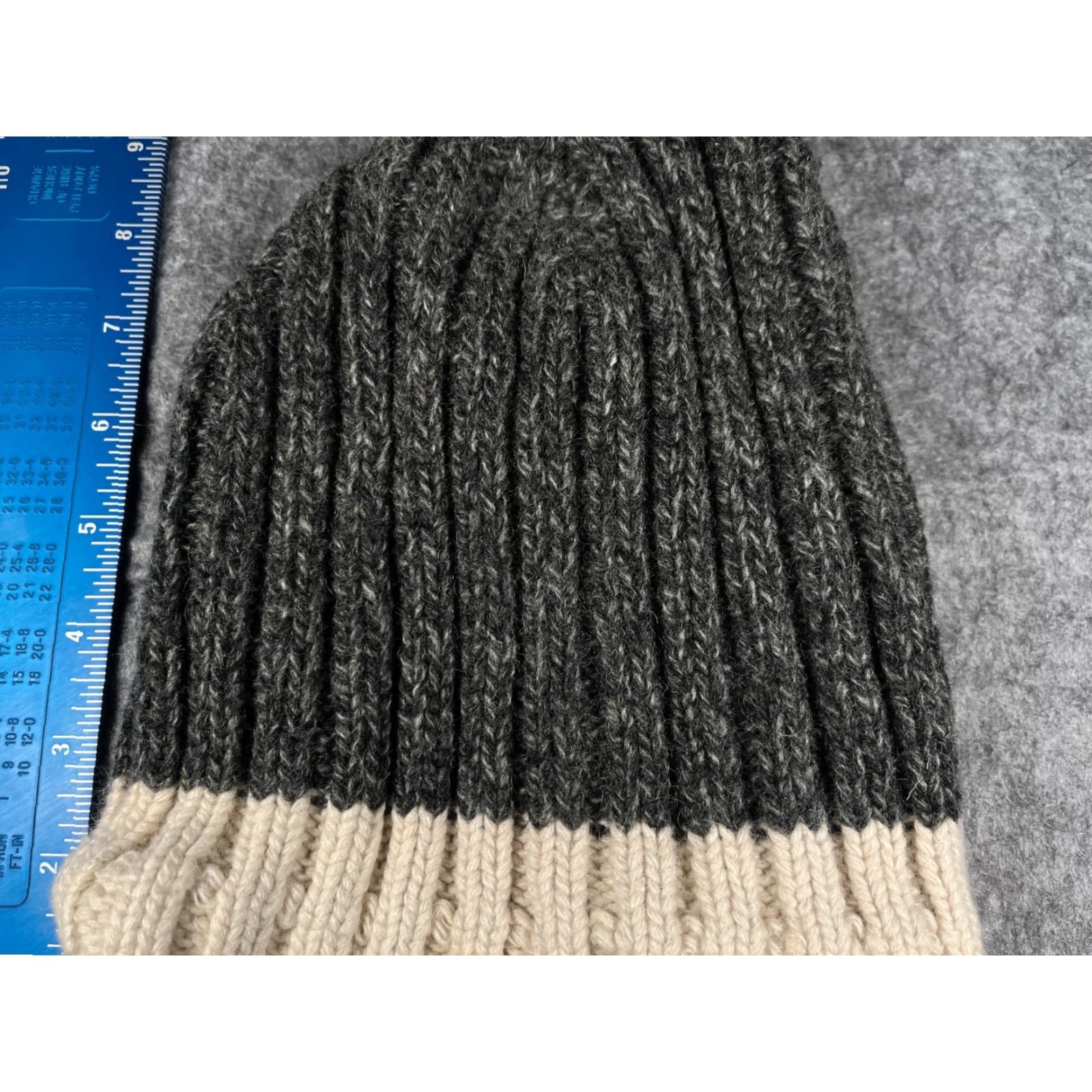 Vintage Gloves International Inc Beanie Hat/Cap Adult Small Gray Knit Nylon Wool Raggwool Blend Winter Ski Outdoor Casual Workwear Mens Size ONE SIZE - 2 Thumbnail