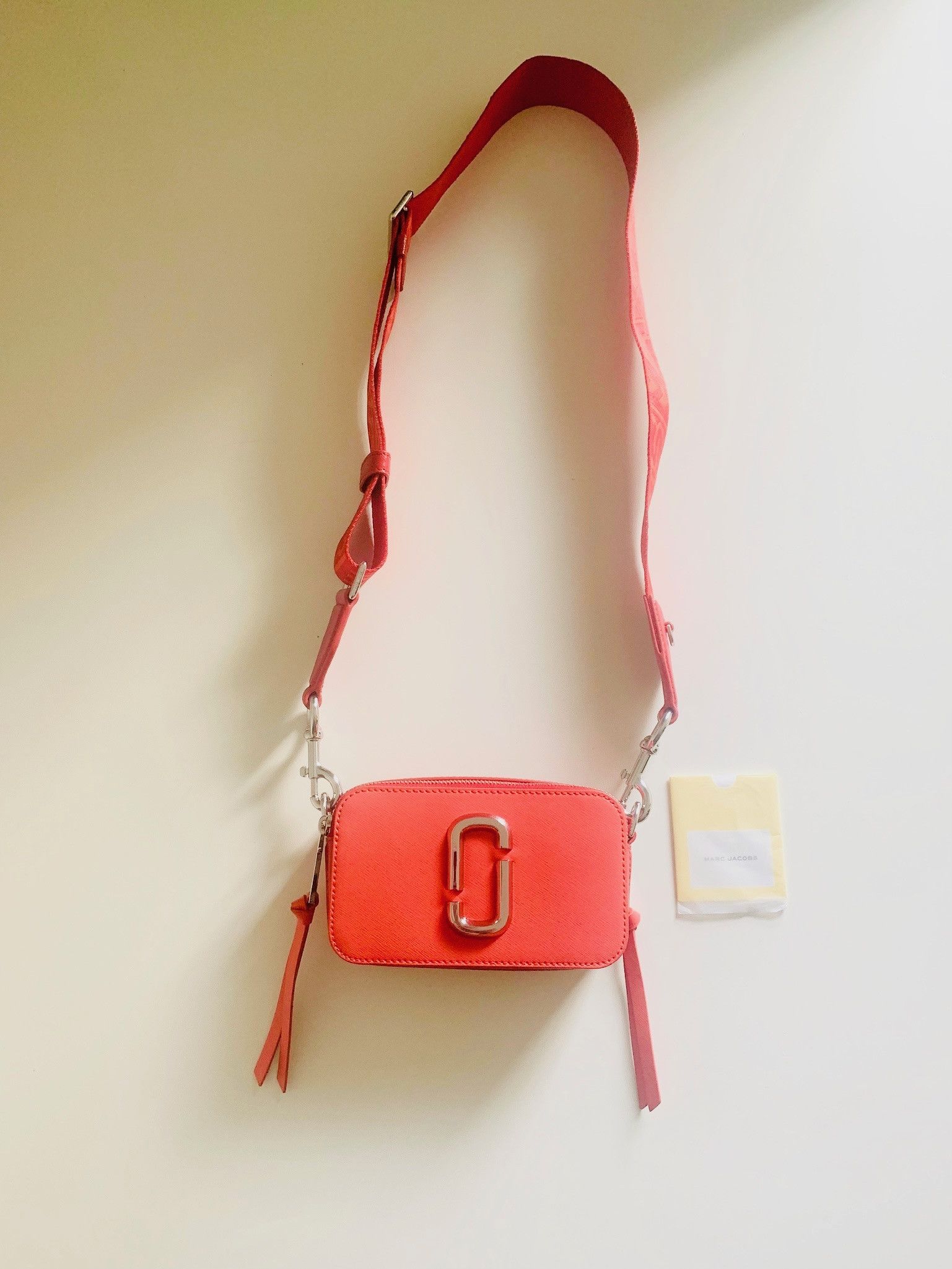 Marc Jacobs Marc Jacobs The Bi-Color Snapshot Leather Bag - Red Size ONE SIZE - 9 Thumbnail