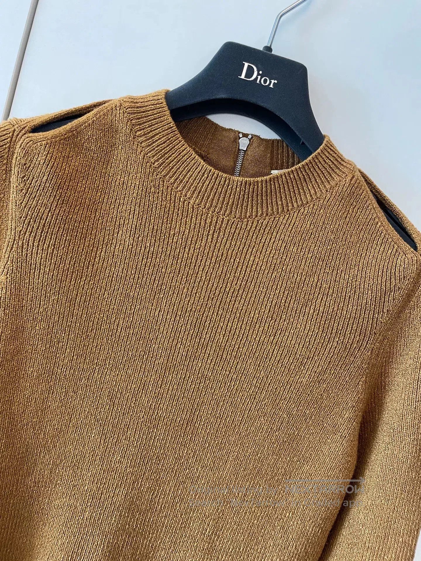 Celine Vintage Celine Wool Sweater. Size M / US 6-8 / IT 42-44 - 2 Thumbnail