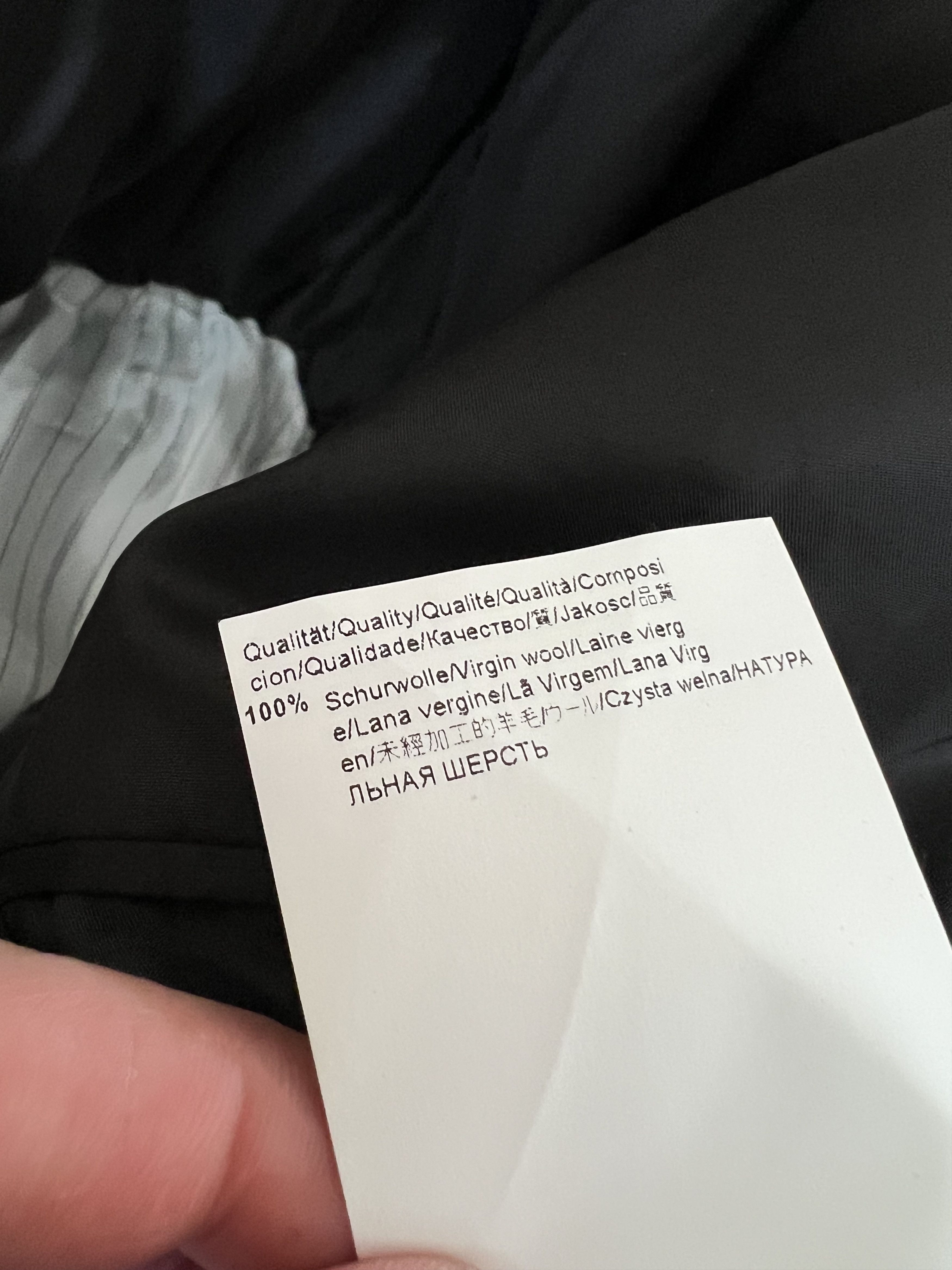 Hugo Boss Black blazer Size 40S - 4 Thumbnail