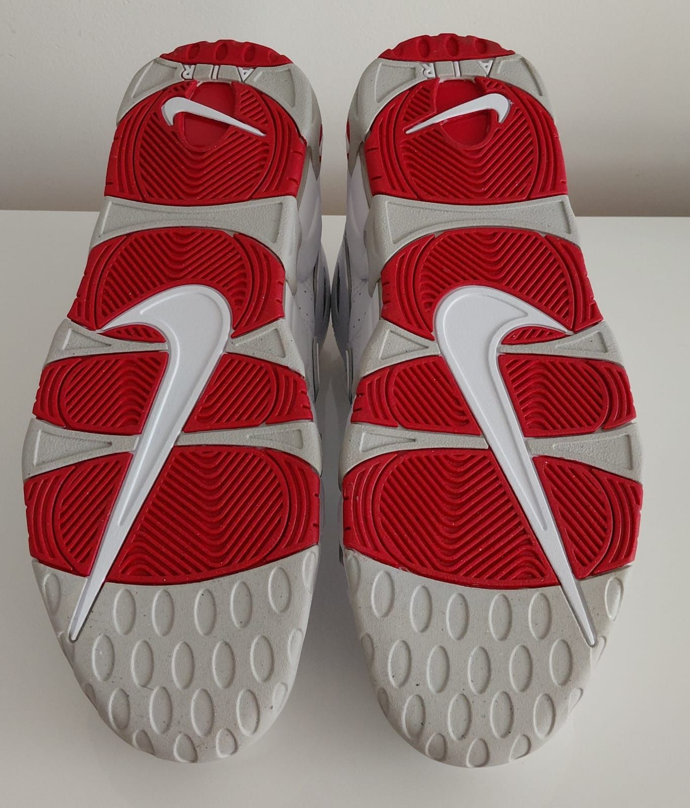 Nike Nike Air More Uptempo '96 White Grey Red Size US 10 / EU 43 - 7 Thumbnail