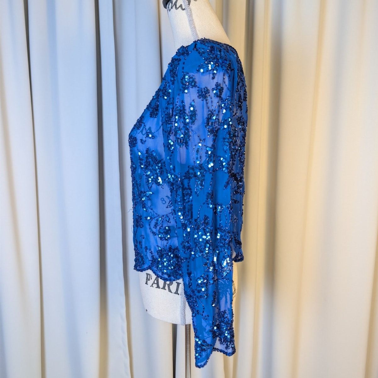 Vintage Vintage 80s Blue Sequin Beaded Silk Sheer Crop Top Floral Size S / US 4 / IT 40 - 14 Thumbnail