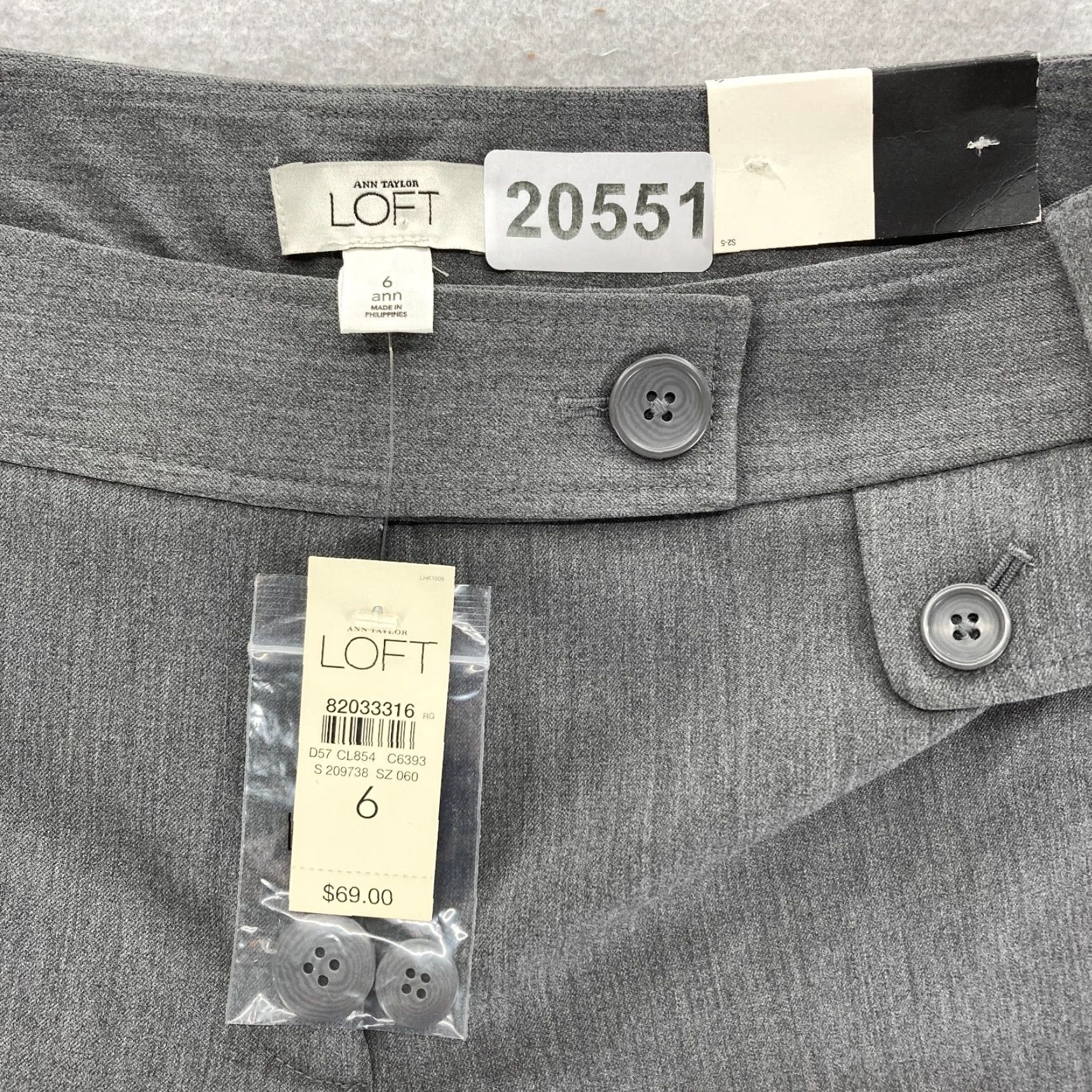 Ann Taylor Ann Taylor LOFT Ann Trouser Women's 6 Gray Stretch Fabric Boot Cut Mid Rise NWT Pants Size 28" / US 6 / IT 42 - 4 Thumbnail