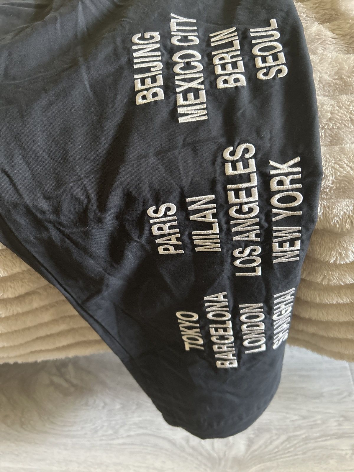 Nike Rare Nike Pants Triple Swoosh Size US 35 - 5 Thumbnail