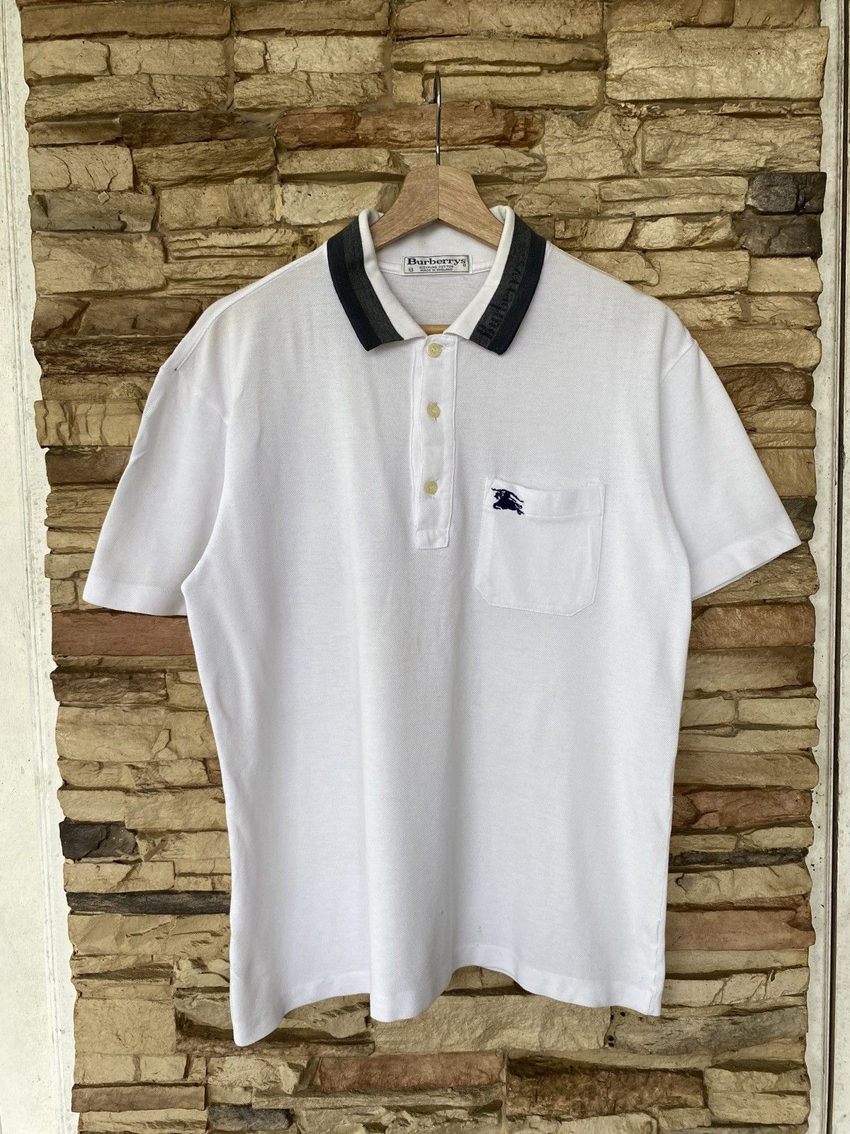 Burberry Vintage Burberry Made In England Polo Shirt Size US S / EU 44-46 / 1 - 1 Thumbnail