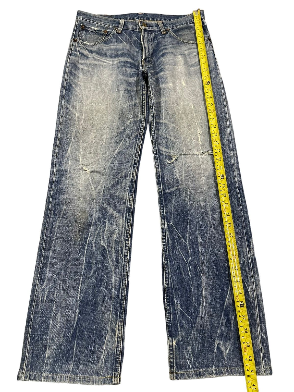 Levi's Vintage 90s Levis Blue Wash Style Distress Style Jeans Size US 32 / EU 48 - 10 Thumbnail