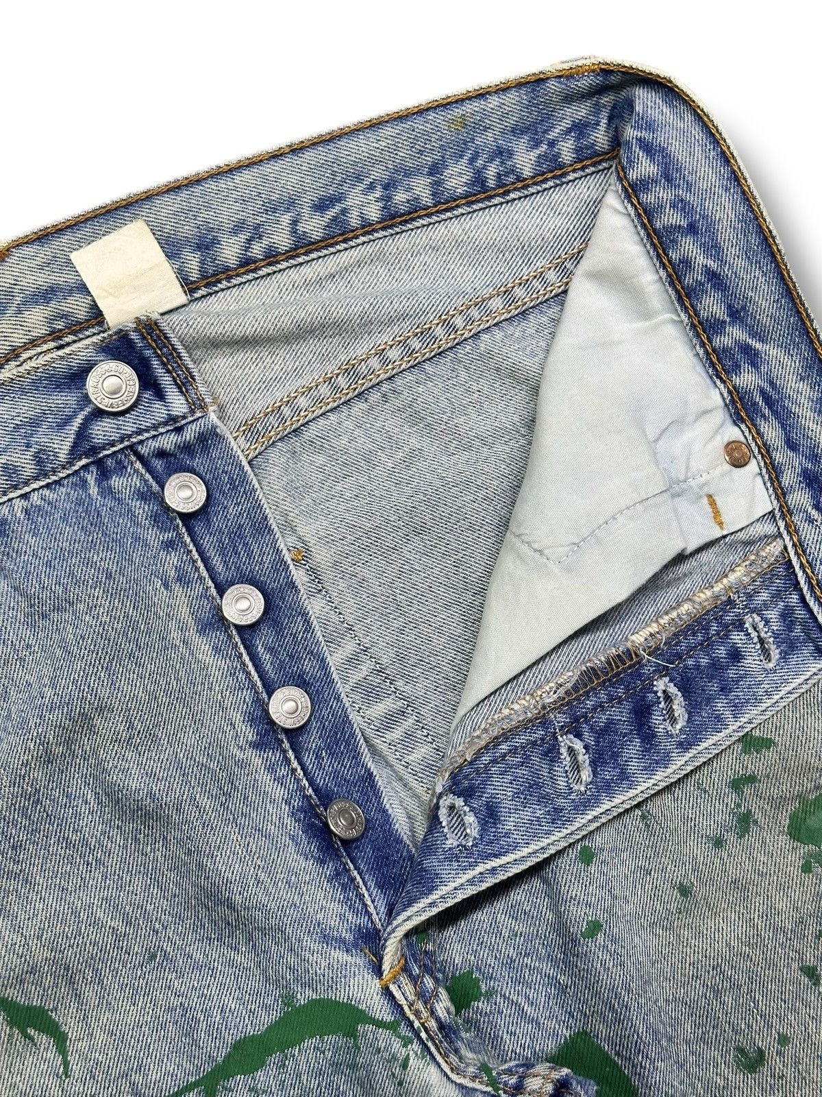 Levi's Vintage Levis Straight Jeans With Painted and Faded Wash Size US 33 - 10 Thumbnail