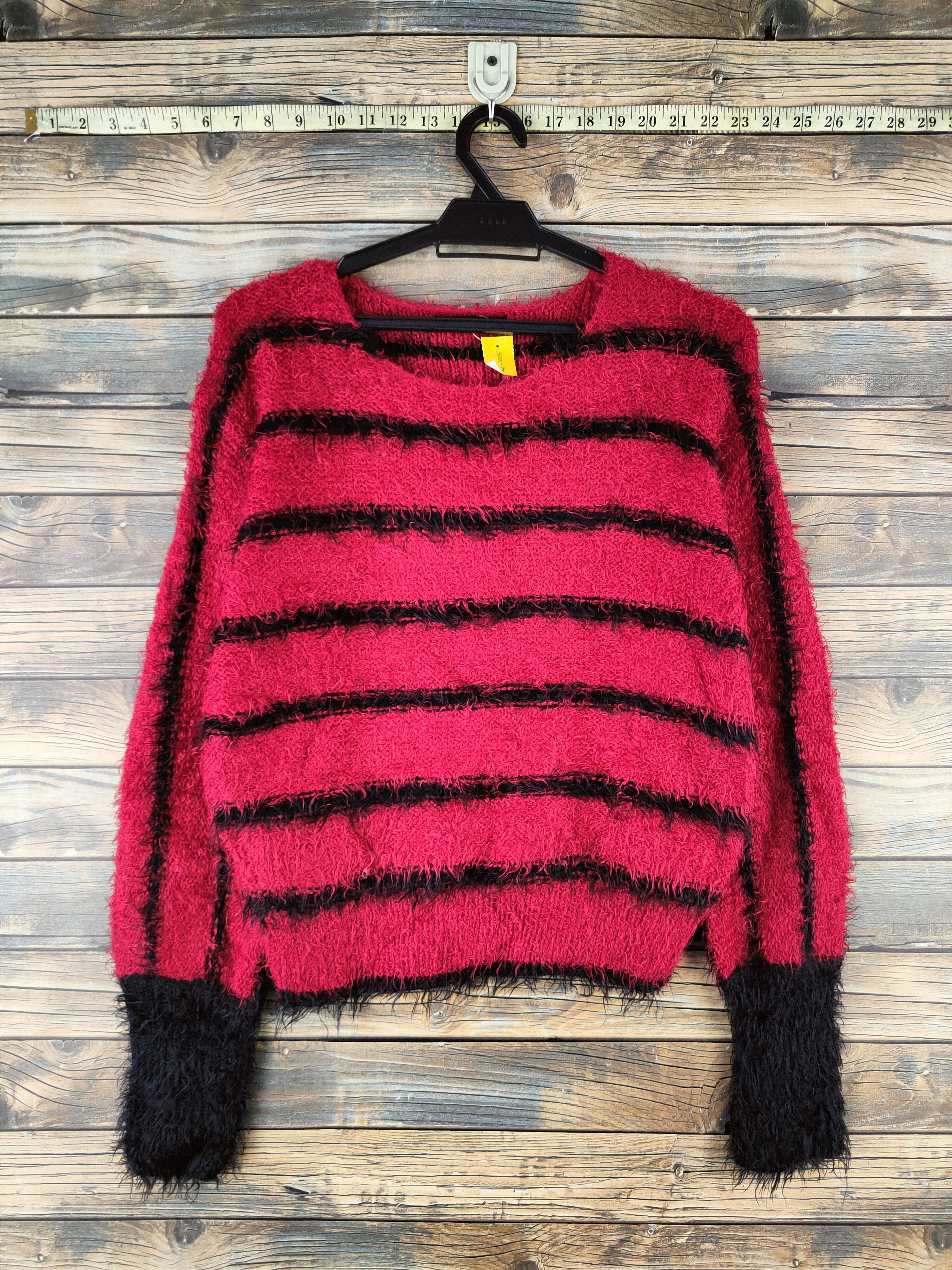Japanese Brand DL Real X Red Black shaggy Fur Mohair Knitwear #46-1005 Size M / US 6-8 / IT 42-44 - 1 Thumbnail