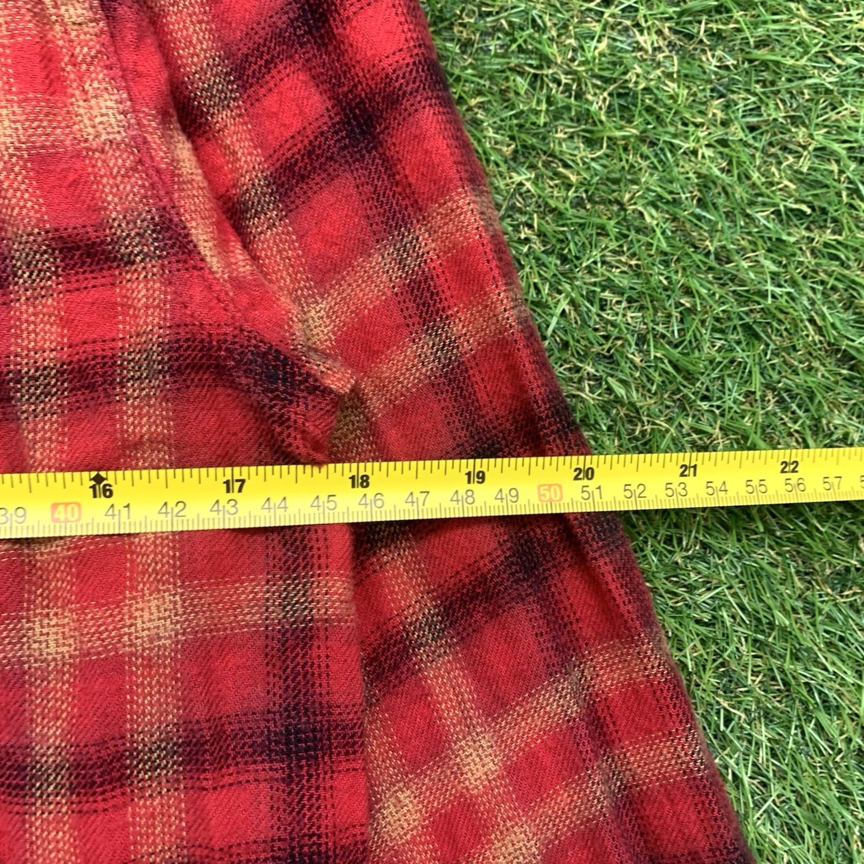 Ariat Ariat Button-Up Shirt Mens Small Red Flannel 2000s 90s Y2K Casual Workwear Plaid Button Down Collared Short Description: Regular Fit Size US S / EU 44-46 / 1 - 5 Thumbnail