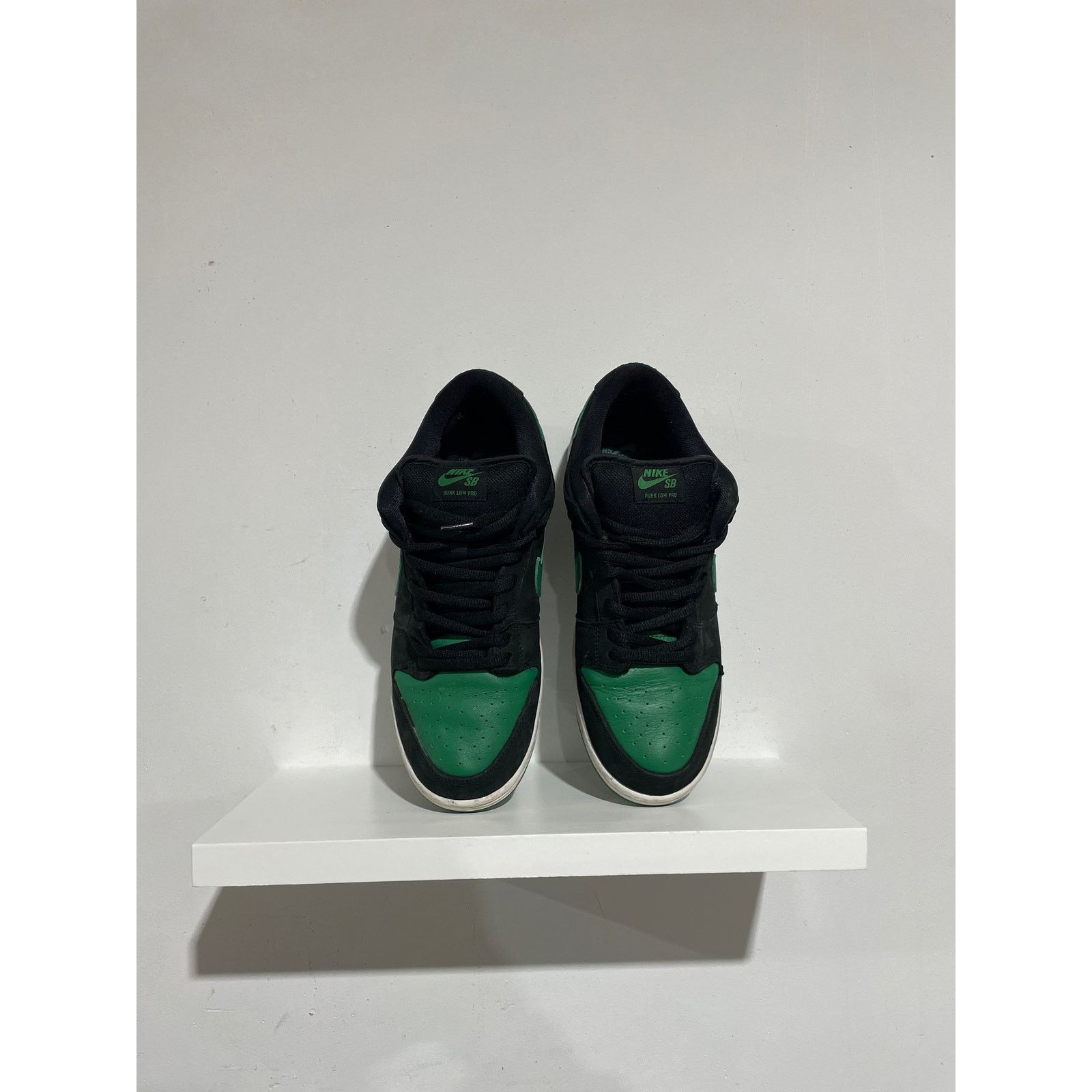 Nike NIKE SB DUNK LOW PINE GREEN J PACK SIZE 11 Size US 11 / EU 44 - 2 Thumbnail