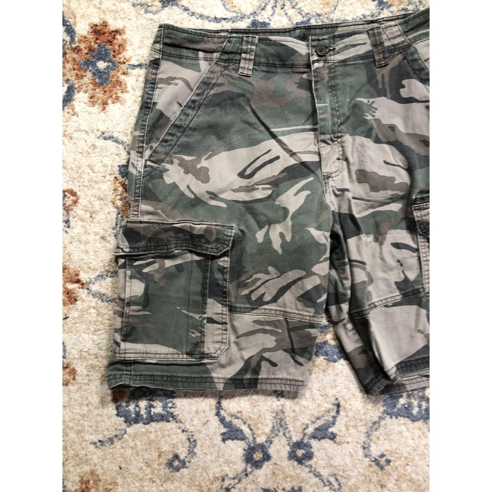Wrangler Wrangler Cargo Shorts Mens 34 Green Camo Stretch Pockets Outdoor 11 Inseam Size US 34 / EU 50 - 4 Thumbnail