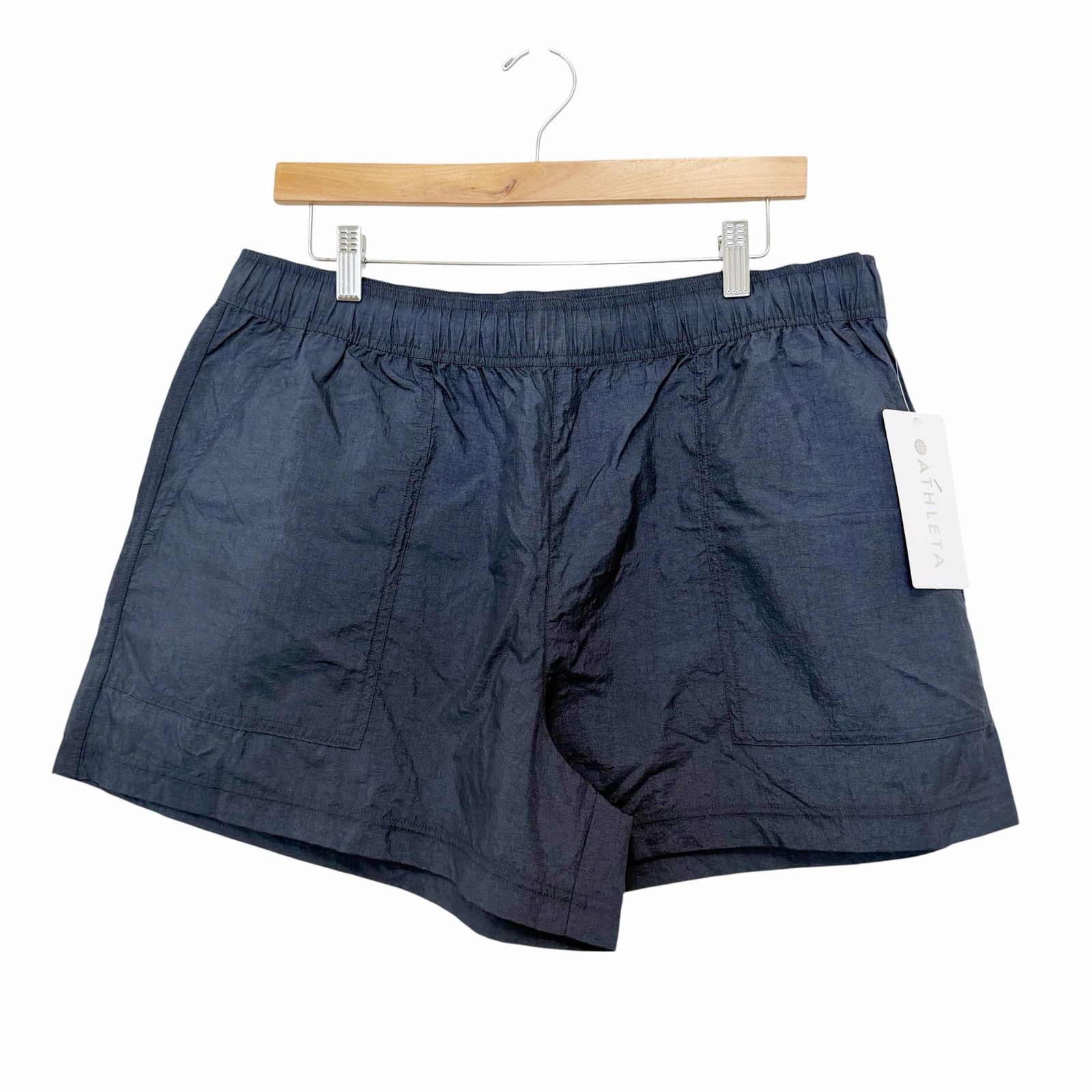 Athleta Athleta Gray Lunar Utility Shorts Sz XL Size 38" / US 16 / IT 52 - 1 Thumbnail