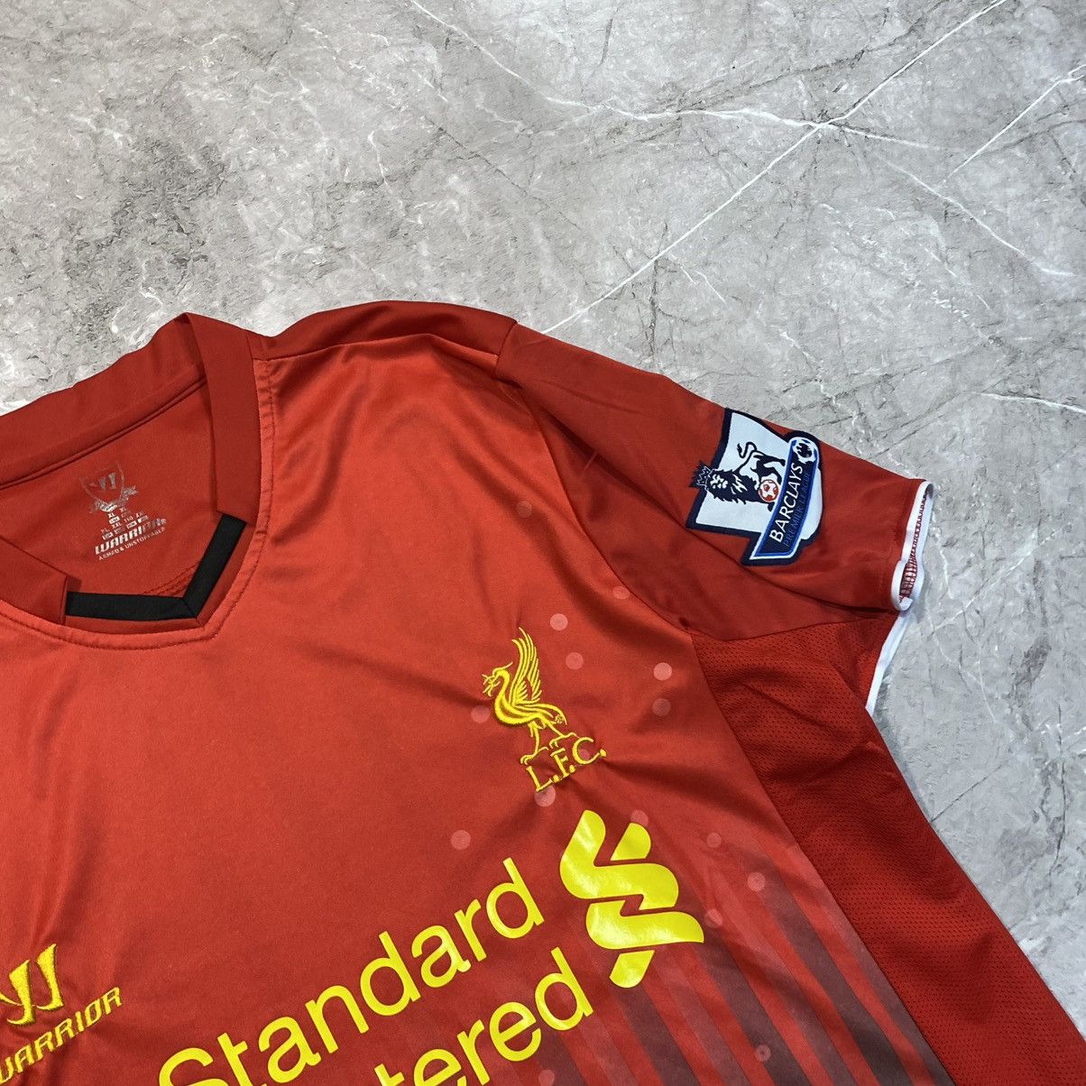 Warrior VINTAGE LIVERPOOL WARRIOR TEE SOCCER JERSEY BARCLAYS Size US XL / EU 56 / 4 - 6 Thumbnail