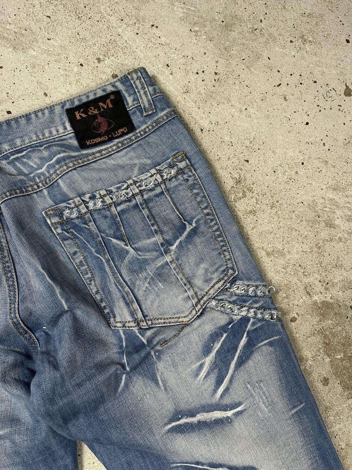 If Six Was Nine × Japanese Brand × Le Grande Bleu (L.G.B.) Vintage Y2K Blue Washed Distressed Chain Denim Pants Size US 38 / EU 54 - 14 Thumbnail
