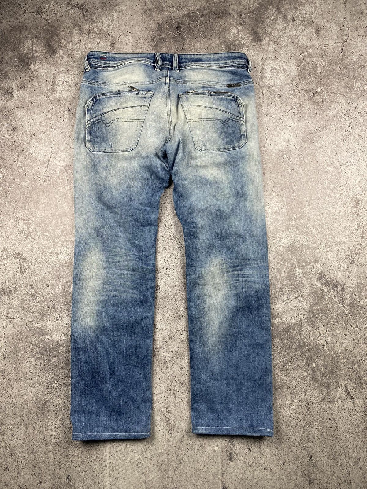 Diesel × Japanese Brand × Junya Watanabe Vintage Diesel Junya Watanabe Baggy Y2K Japanesse jeans😊 Size US 32 / EU 48 - 1 Thumbnail