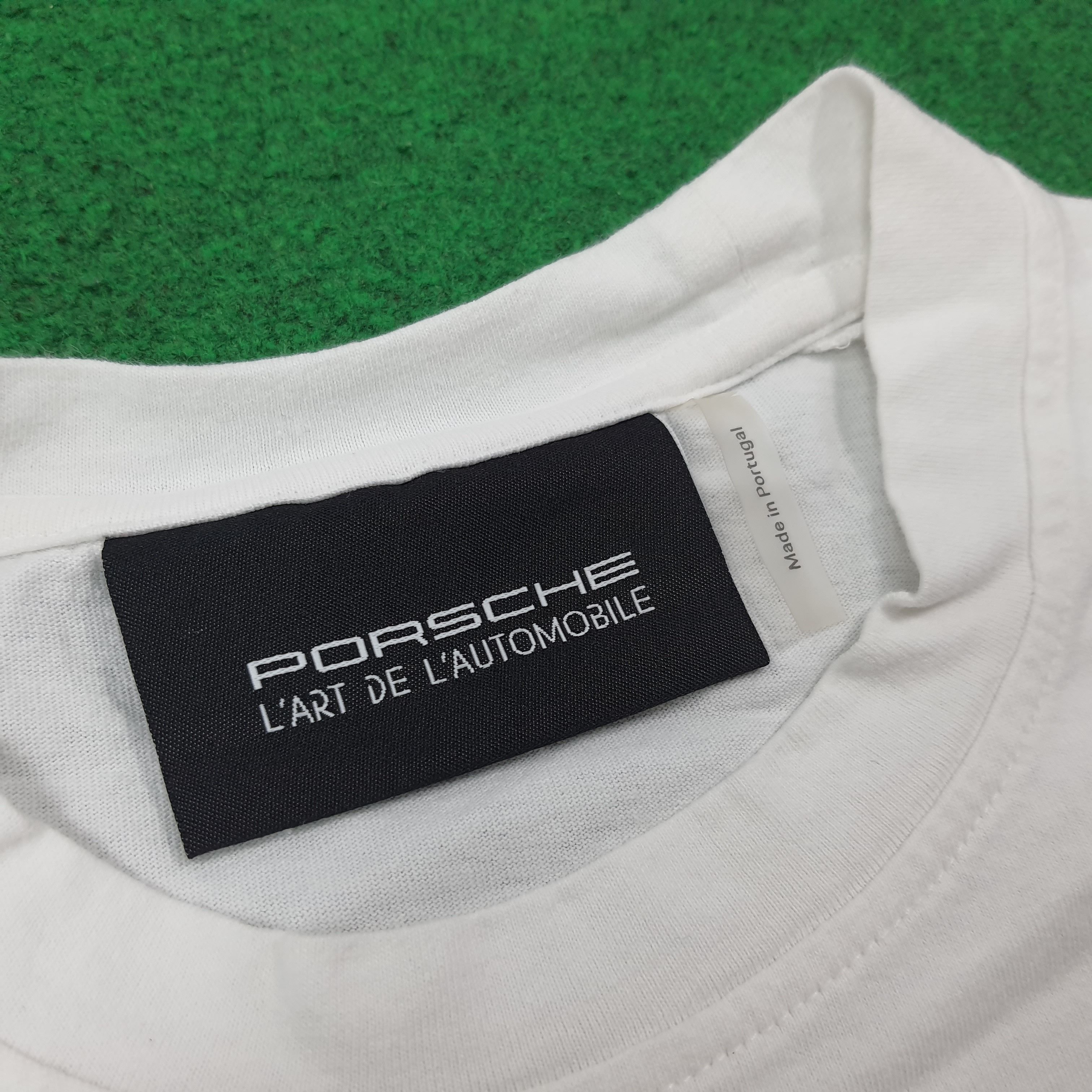 Porsche Design Vintage KAR LÁrt Porsche 924S Official Tshirt C276N69 Size US L / EU 52-54 / 3 - 5 Thumbnail