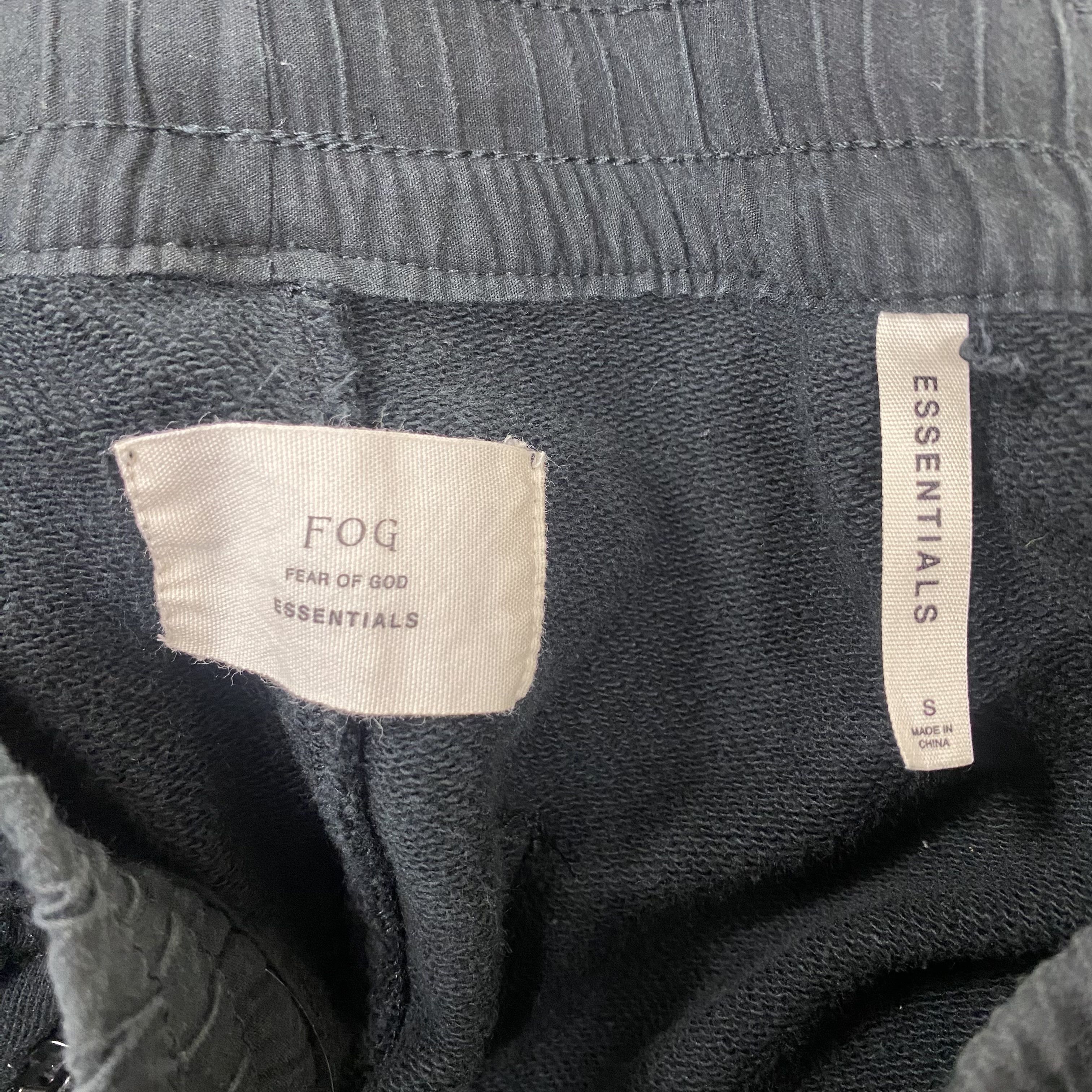 Fear of God 💥 FOG ESSENTIAL BLACK SWEATPANT Size US 35 - 8 Thumbnail