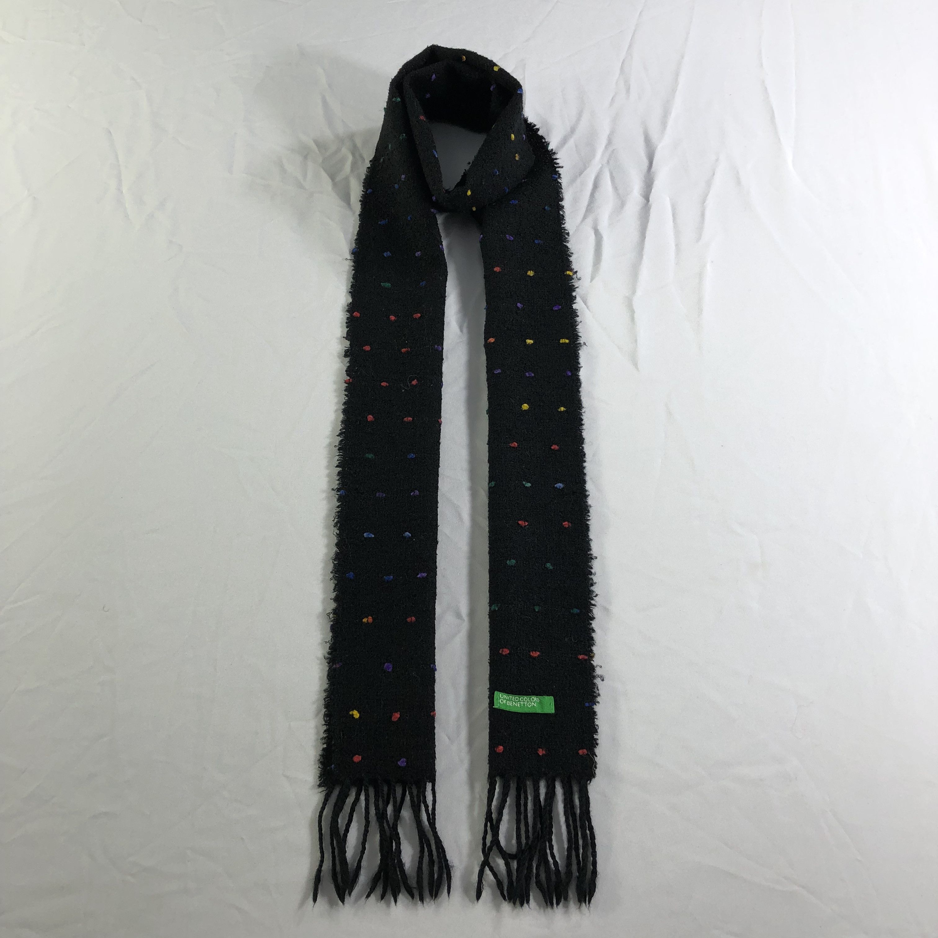 United Colors Of Benetton Wool Scarf Muffler Neckwear V2276