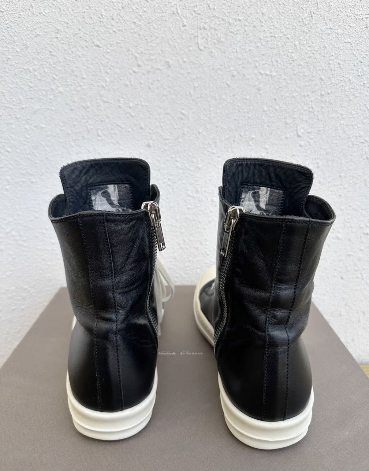 Rick Owens Rick Owens Mainline High-Top Black & White Patent Leather Size US 7 / EU 40 - 6 Thumbnail