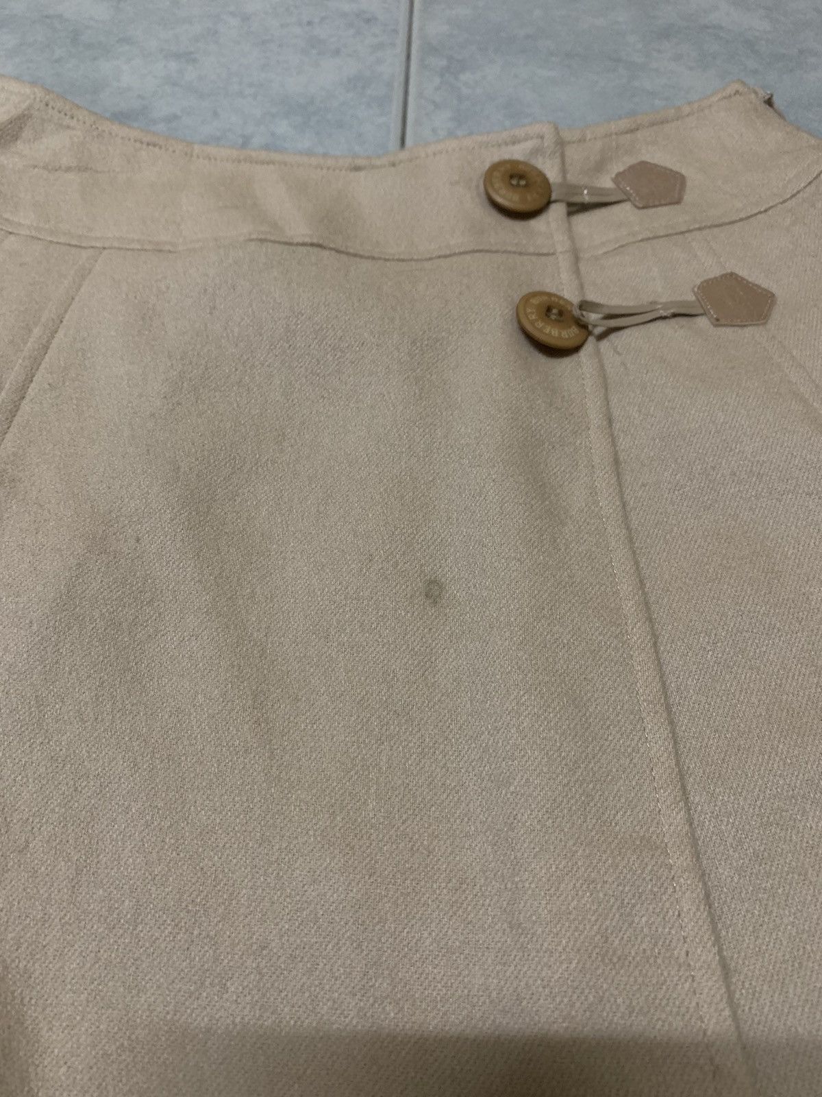 Burberry Vintage Burberry Pleated Mini Skirt Wool Size 26" / US 2 / IT 38 - 8 Thumbnail