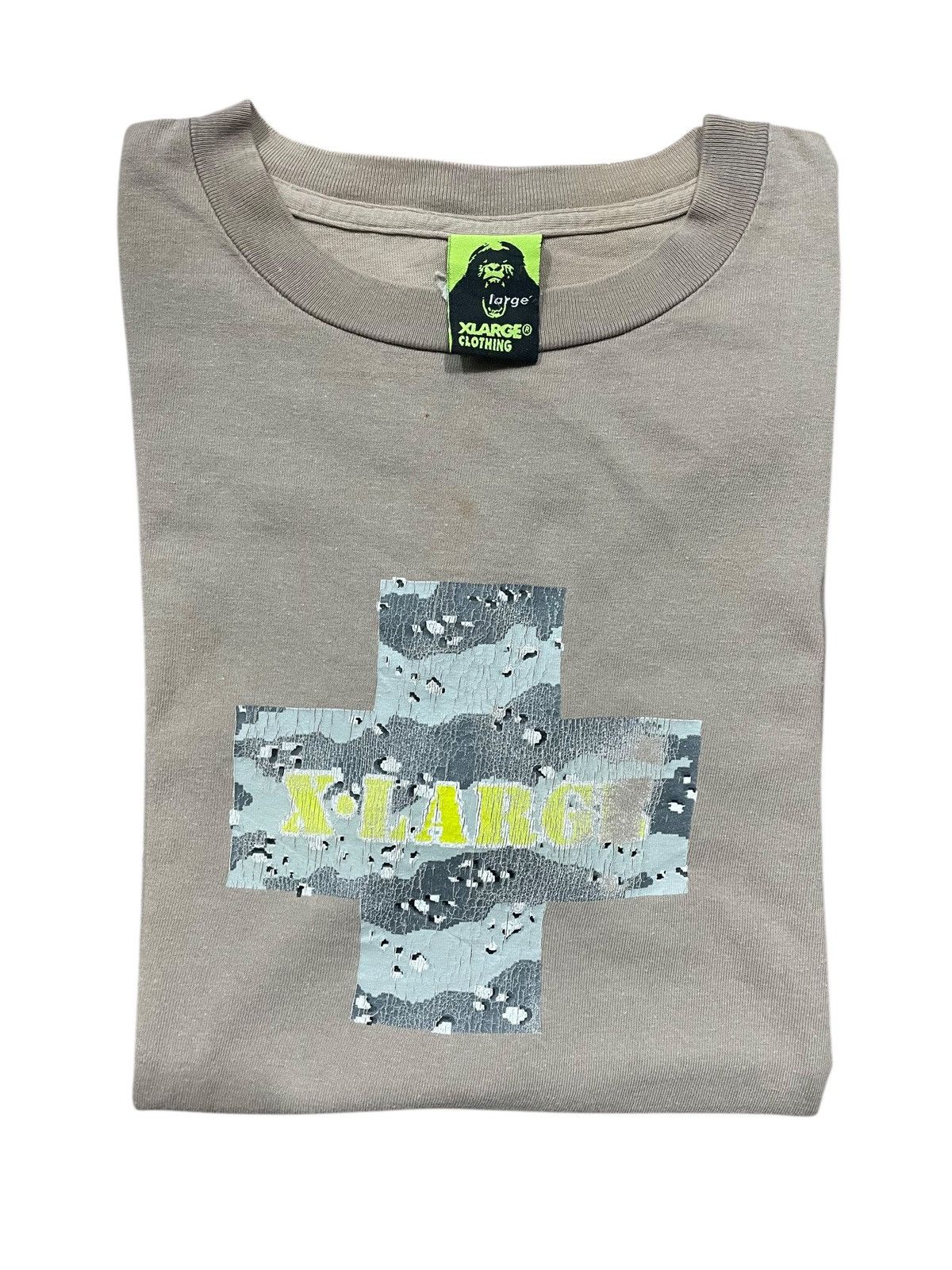 X-LARGE VINTAGE 1999 X-LARGE CROSS CAMO TSHIRT Size US L / EU 52-54 / 3 - 1 Thumbnail