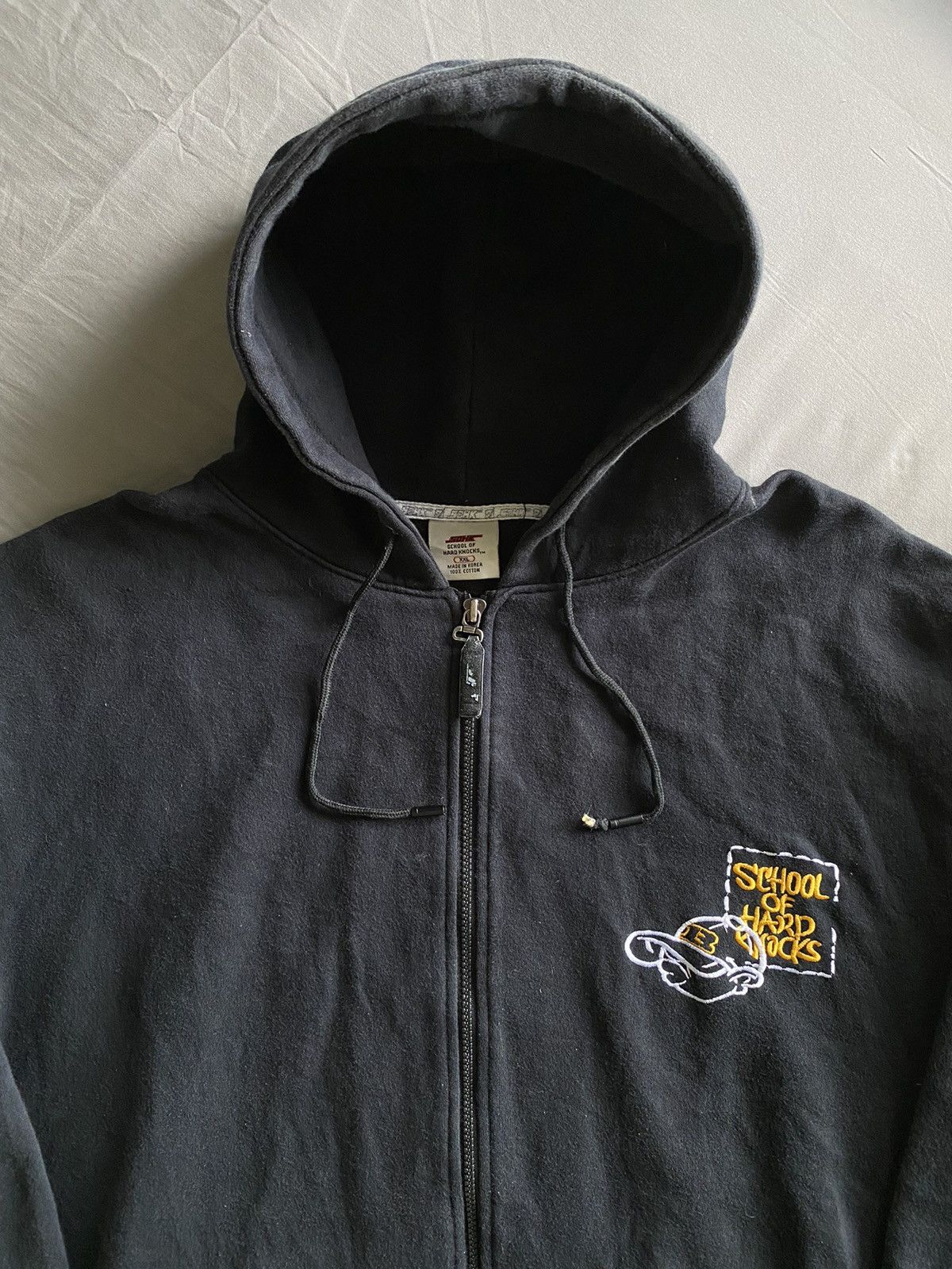 JNCO × Vintage Vintage School Of Hard Knocks Hoodie Size US XL / EU 56 / 4 - 4 Thumbnail