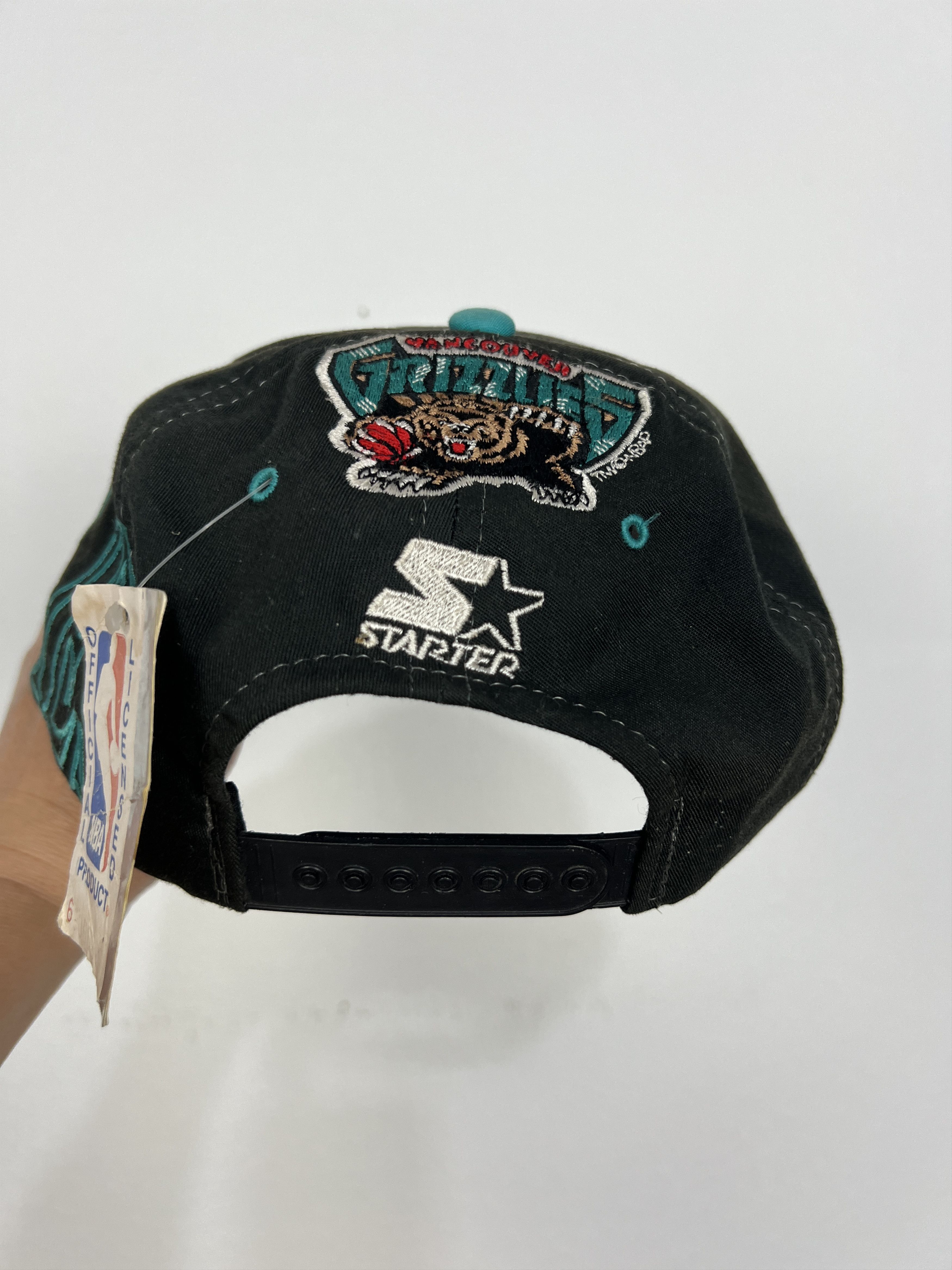 Starter Vintage Starter Vancouver Grizzlies NBA Snapback Hat Cap Size ONE SIZE - 5 Thumbnail