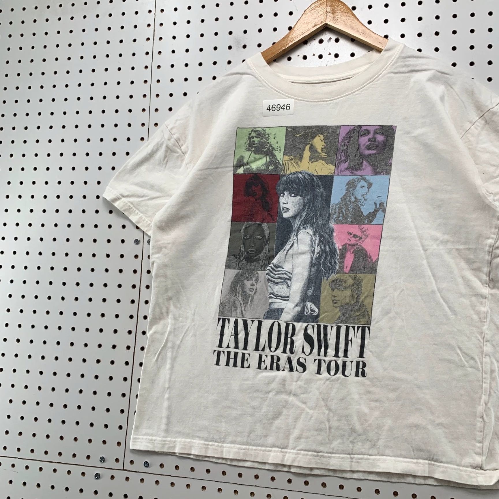 Vintage Taylor Swift Eras Tour T Shirt Mens Large White Official Concert Merchandise Size US L / EU 52-54 / 3 - 4 Thumbnail