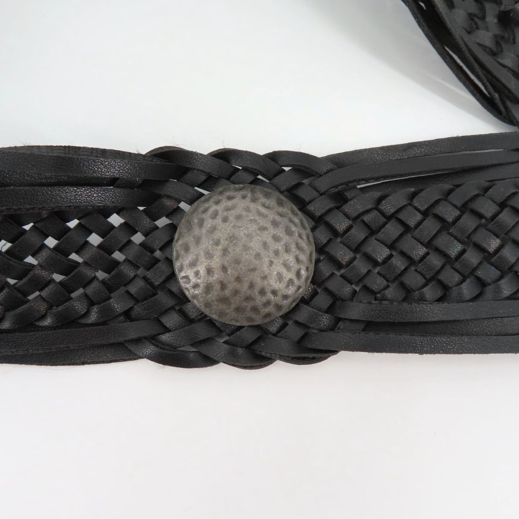 Vintage Vintage Black Faux Leather Braided One Size Fits Most Belt User: Vintage Black Faux Leather Braided One Size Fits Most Belt Size ONE SIZE - 3 Thumbnail