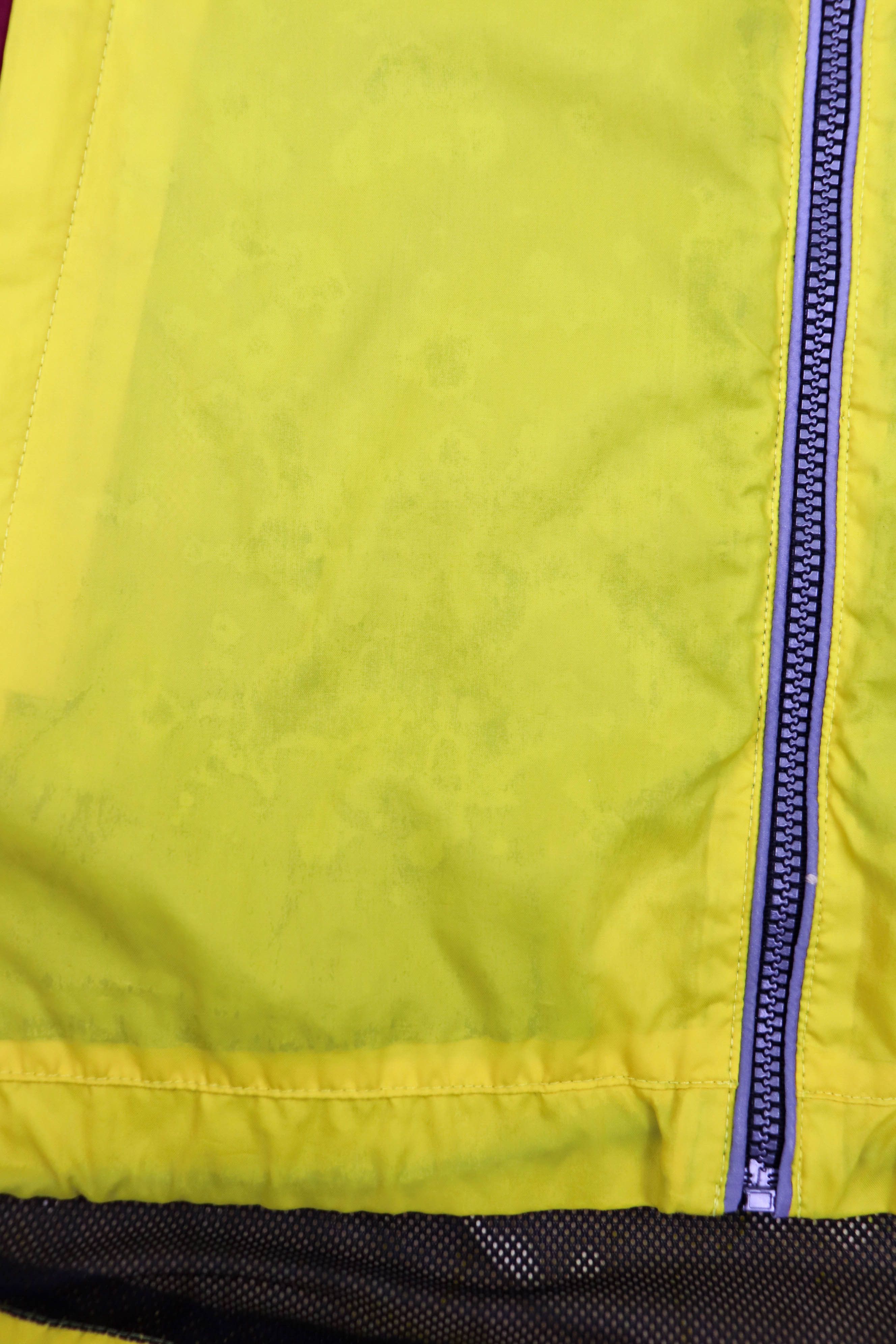 Asics Asics Vintage Reflective 3D Print Track Windbreaker Jacket Size US L / EU 52-54 / 3 - 9 Thumbnail